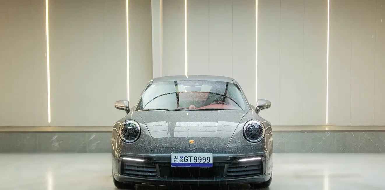 Porsche 911