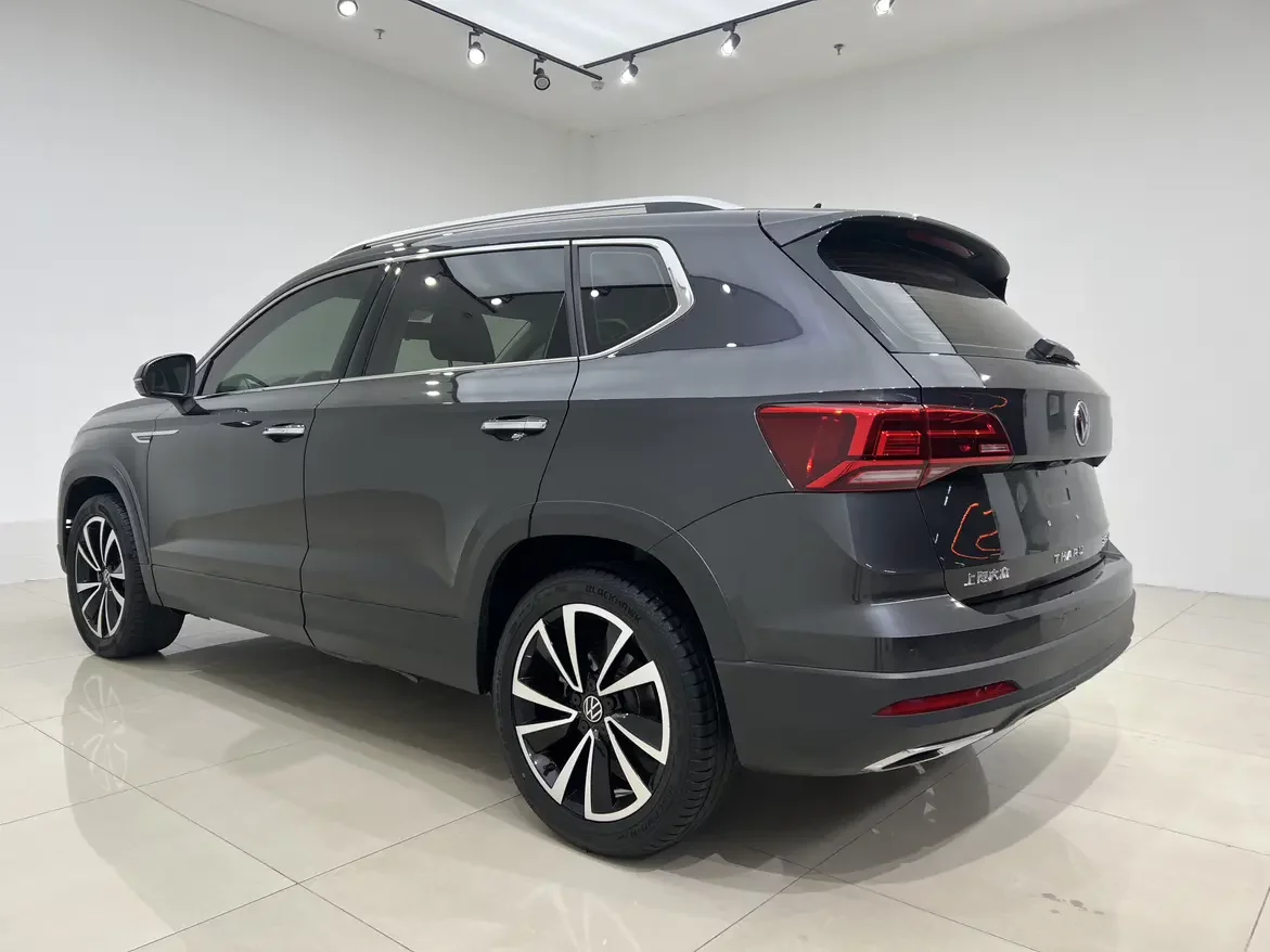 Volkswagen Tharu