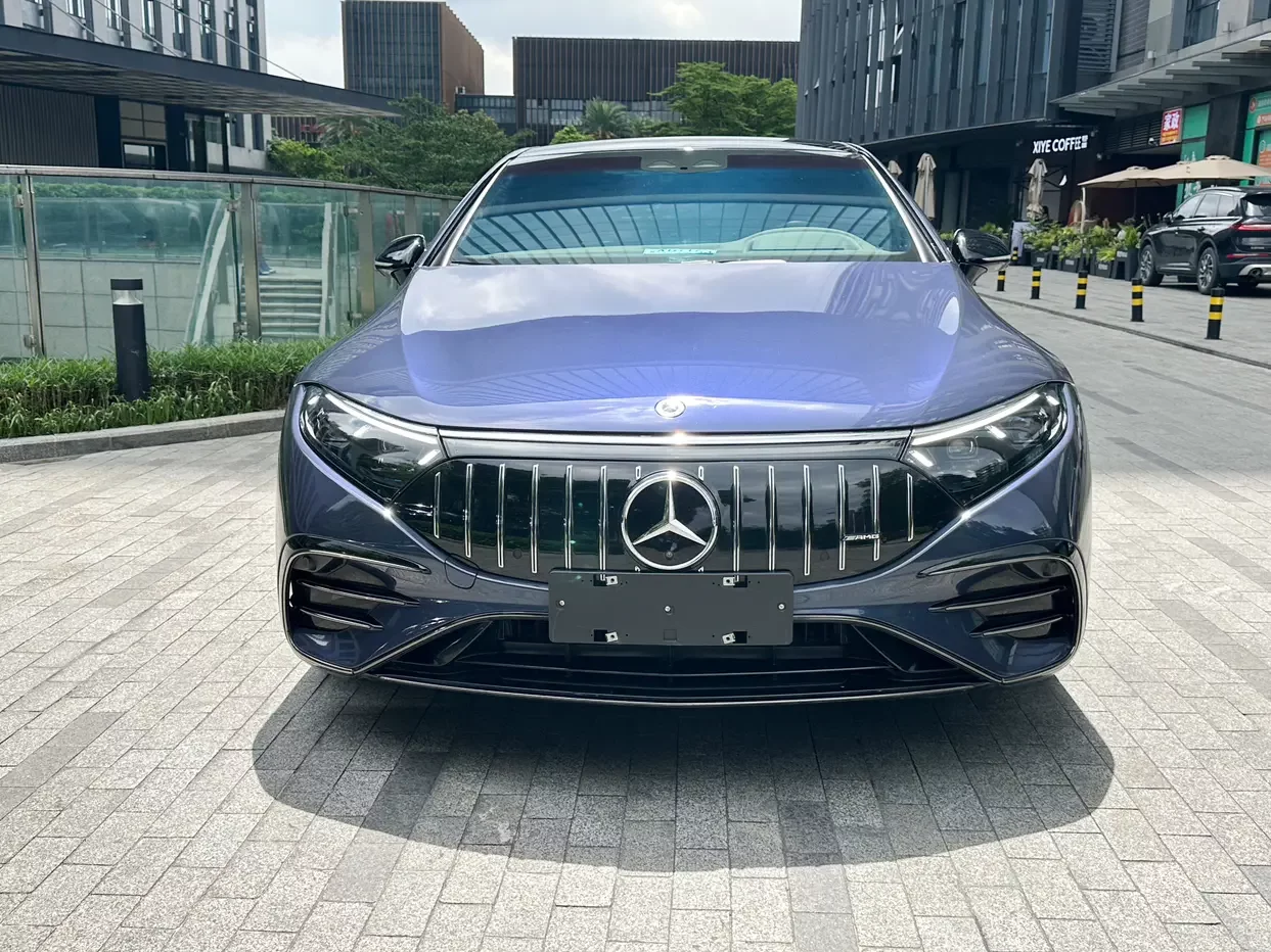 Mercedes-Benz EQS AMG