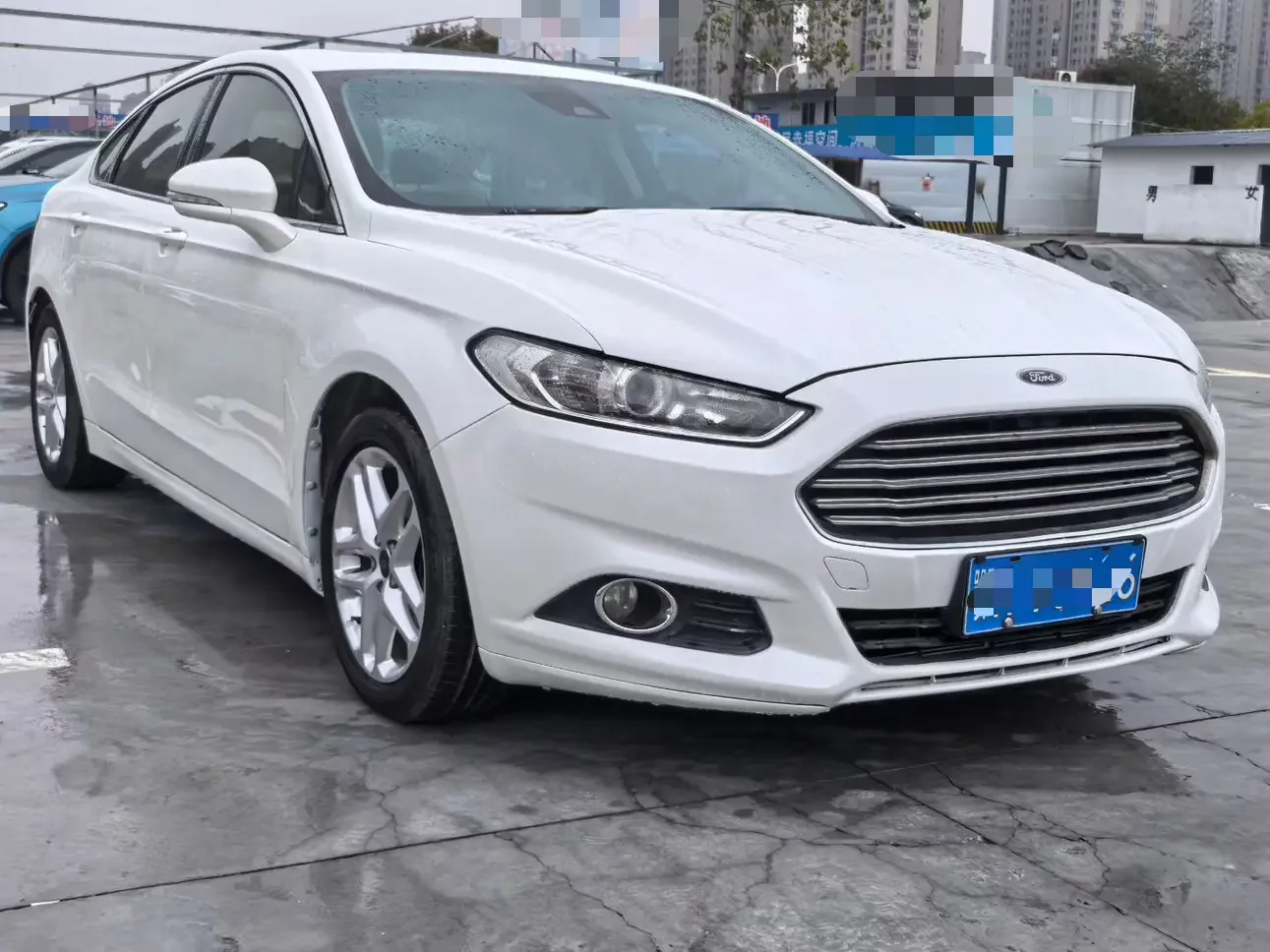 Ford Mondeo