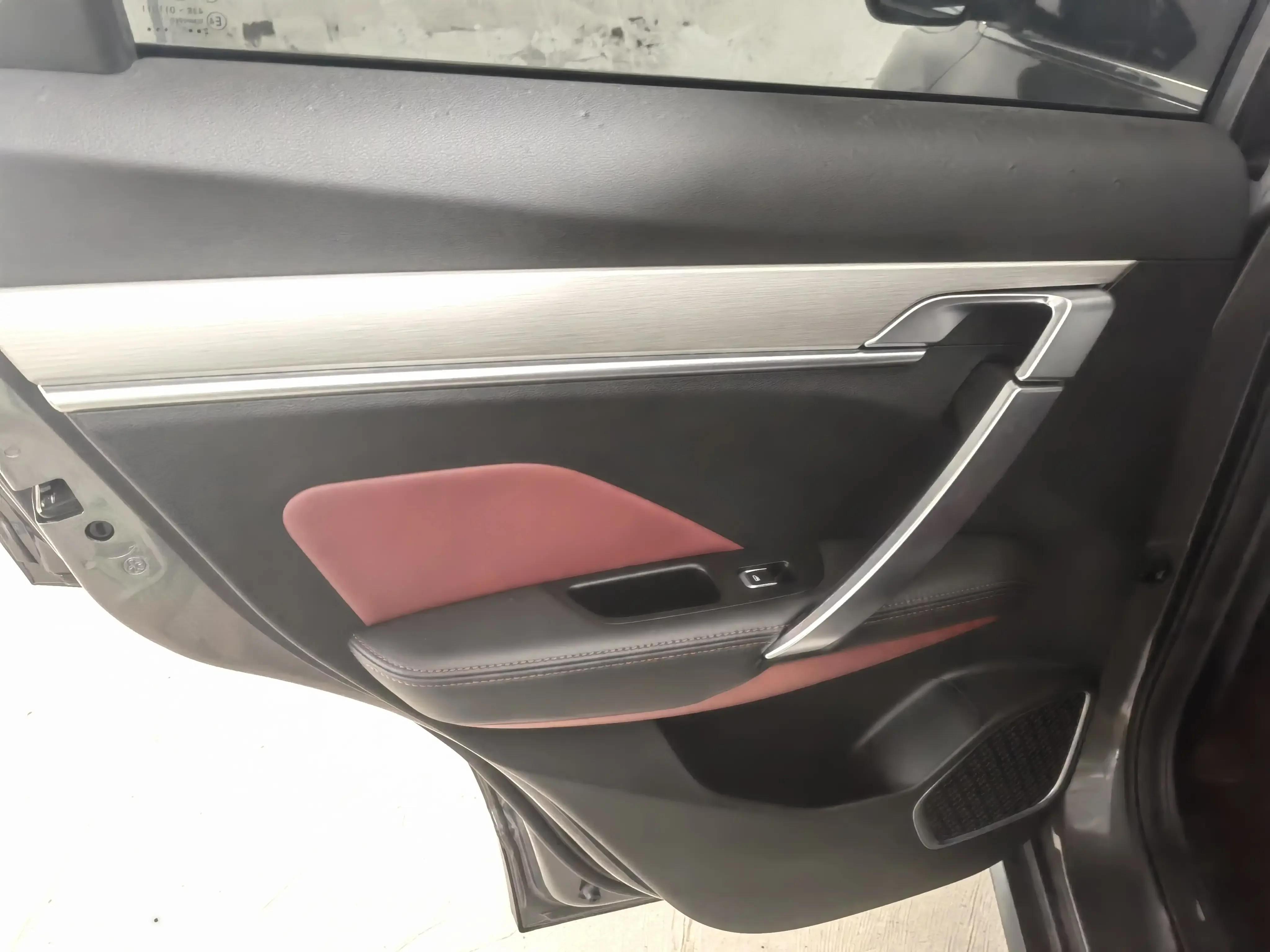 Geely Coolray SX11