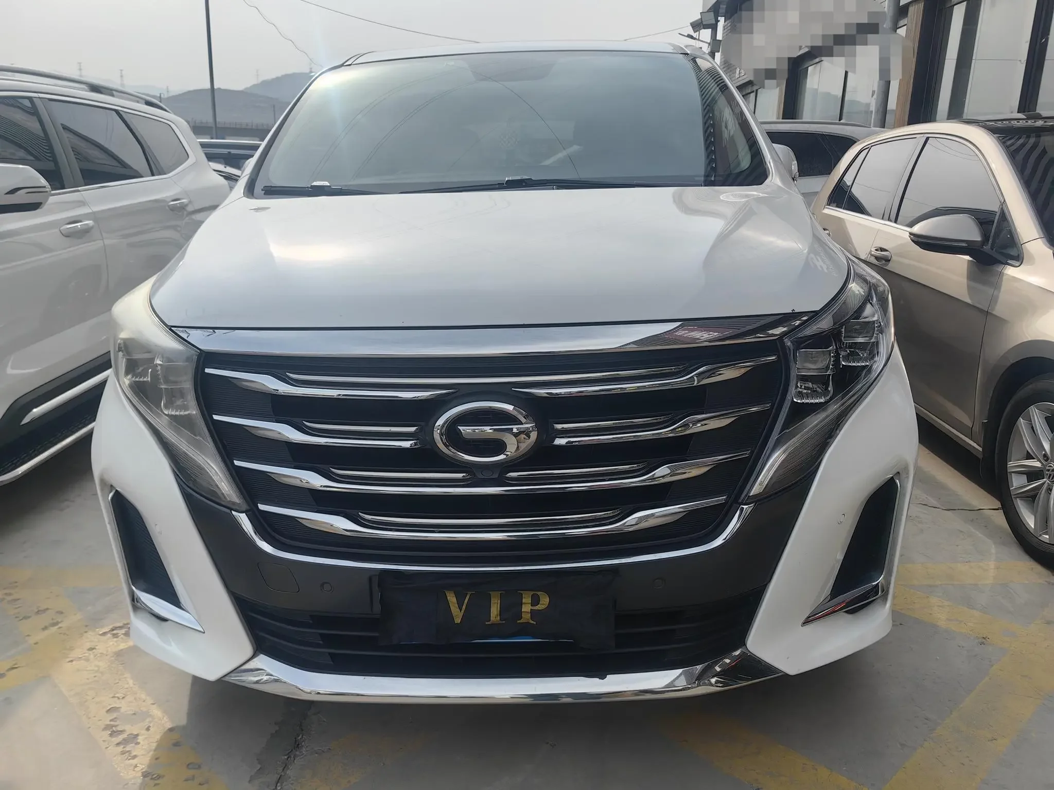 GAC Trumpchi M8