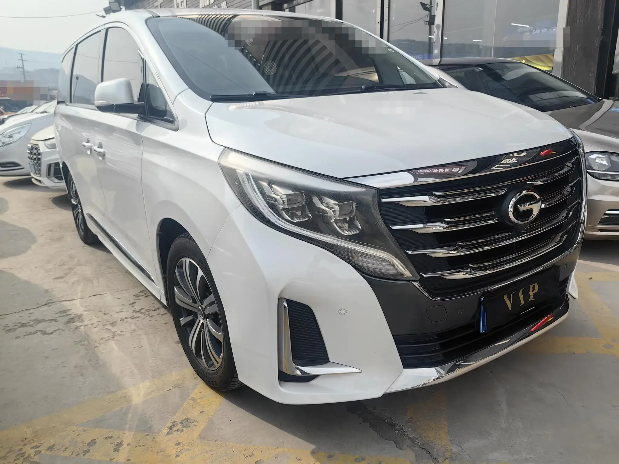 GAC Trumpchi M8
