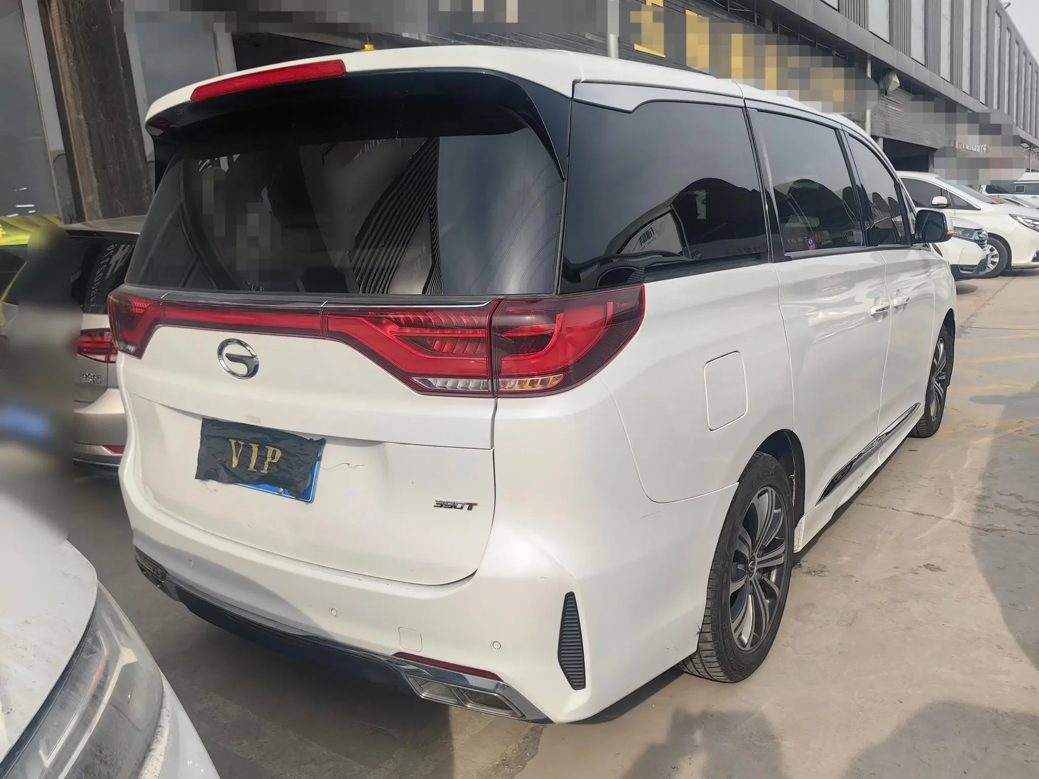 GAC Trumpchi M8