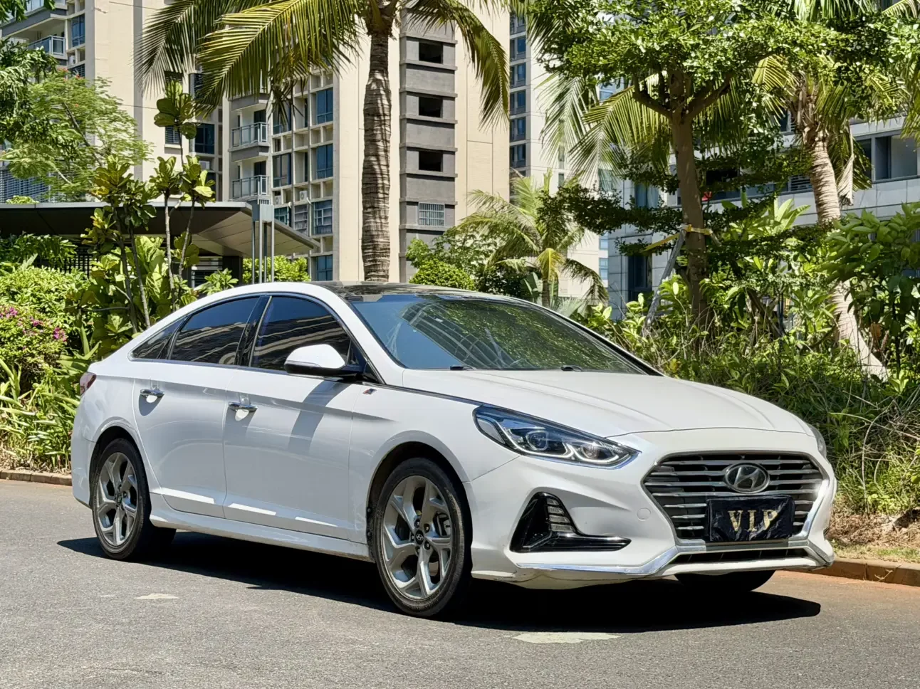 Hyundai sonata nine