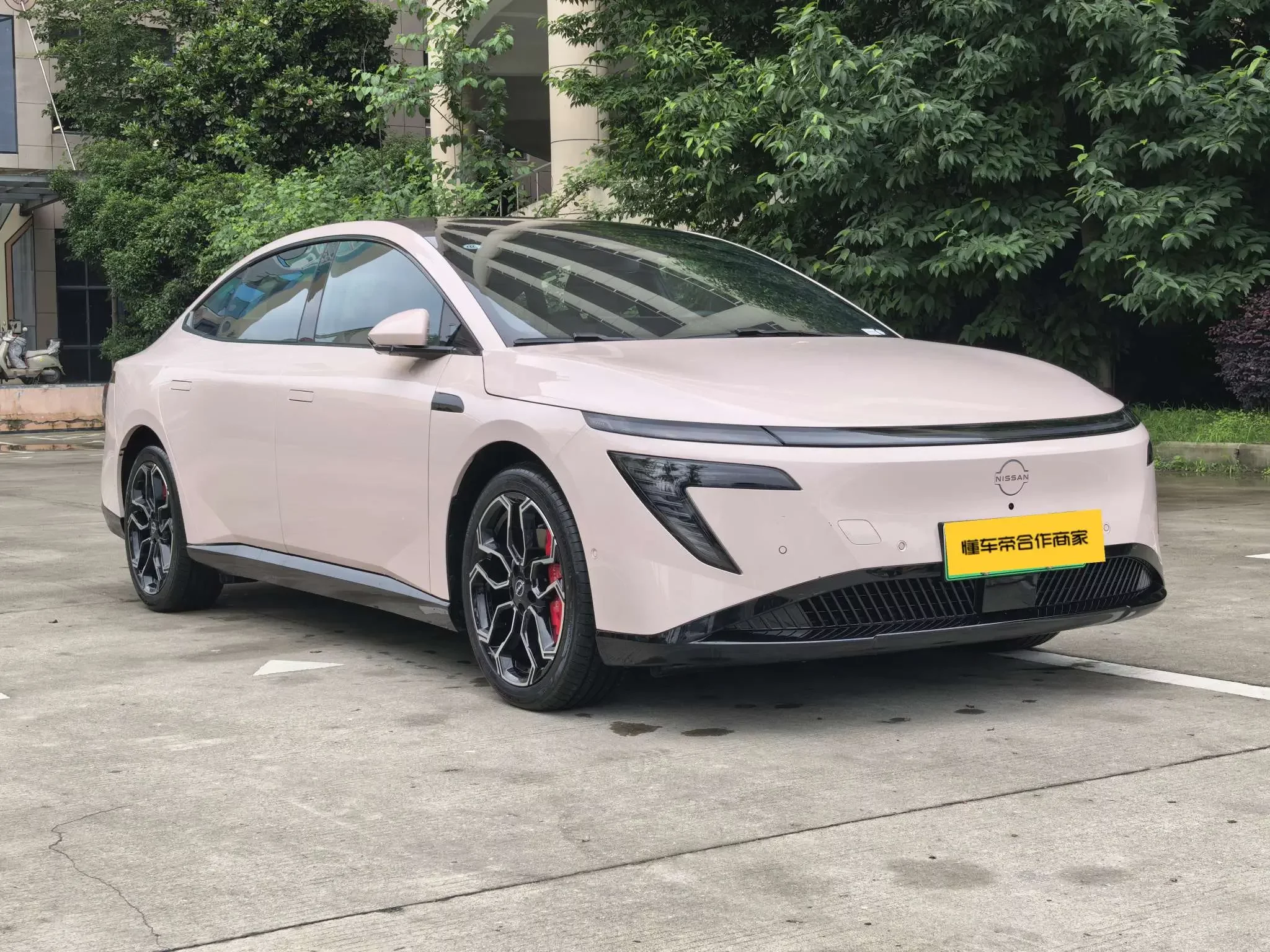 Nissan N7