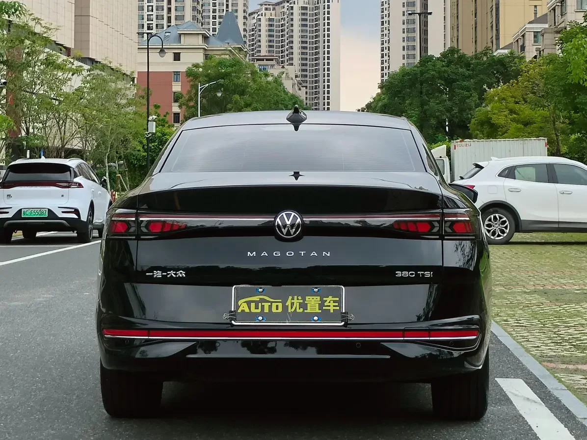 Volkswagen Magotan