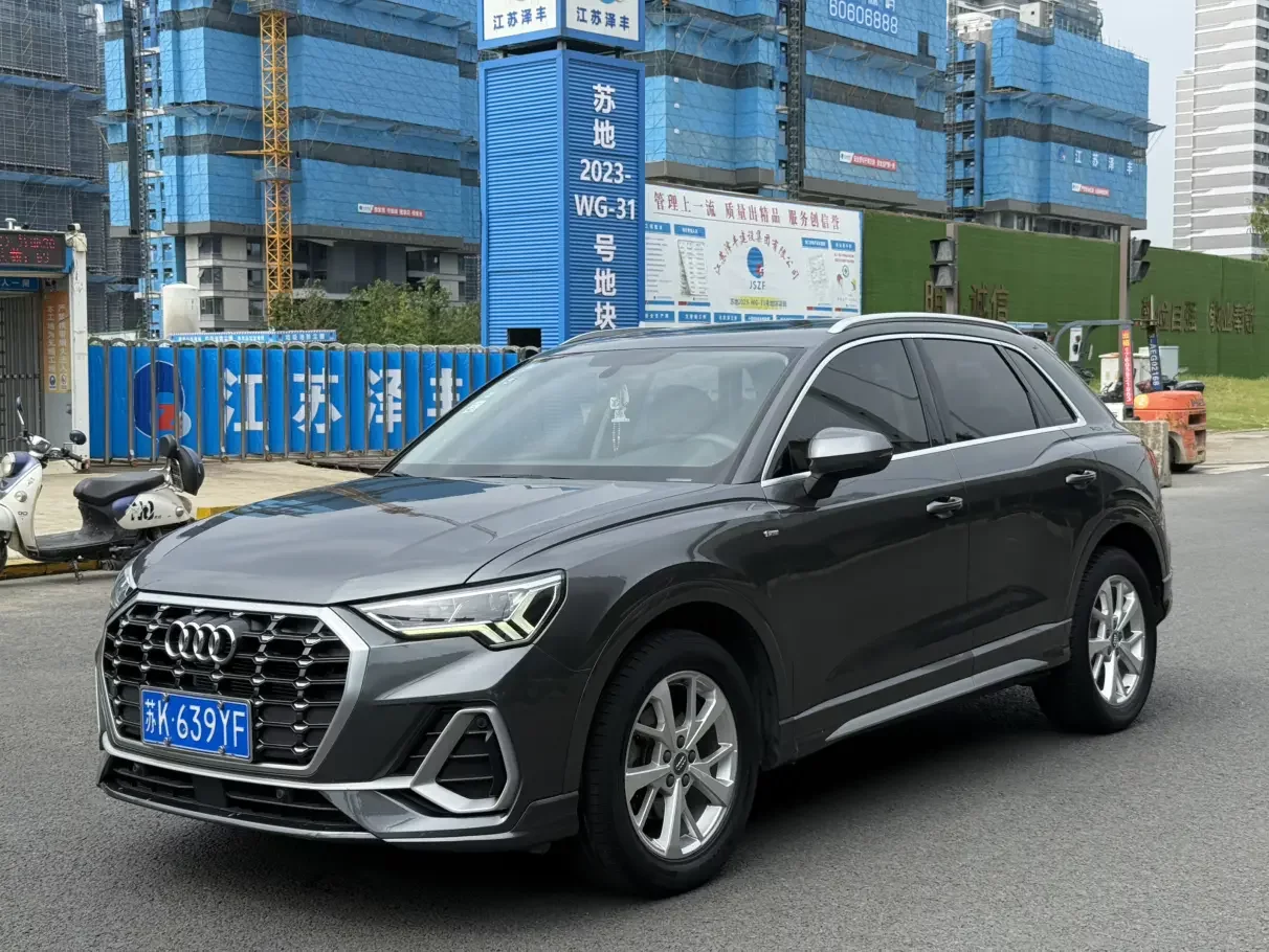 Audi Q3