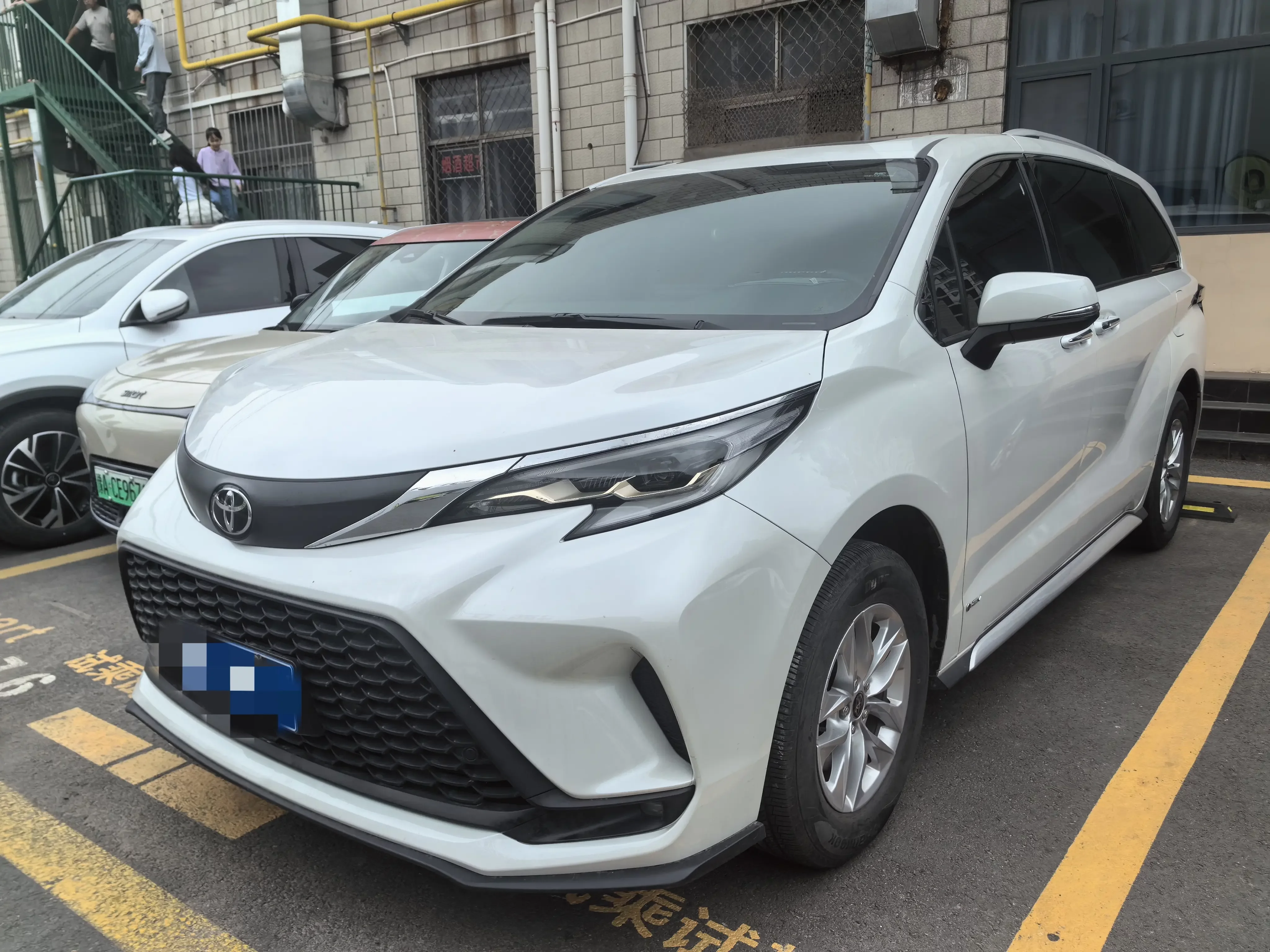 Toyota Granvia