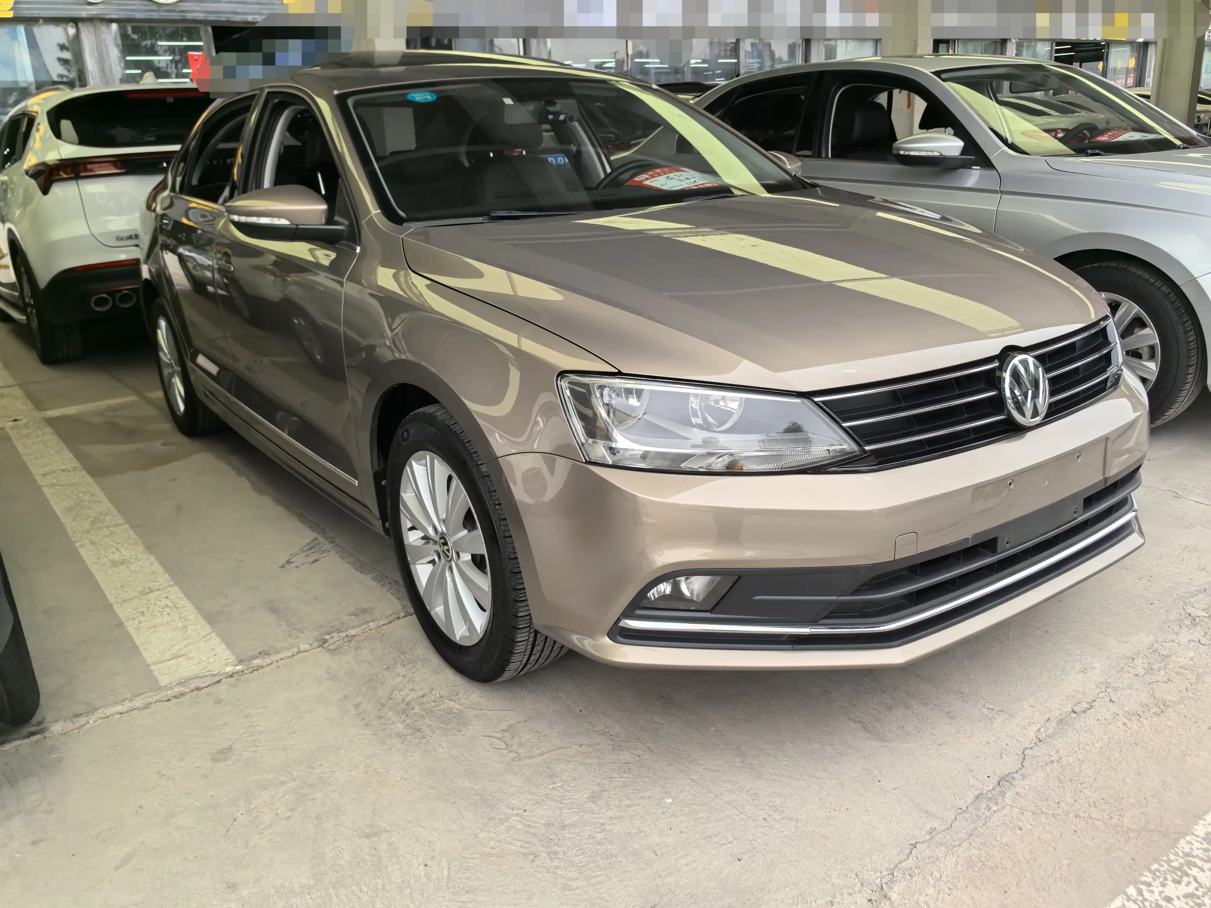 Volkswagen Sagitar