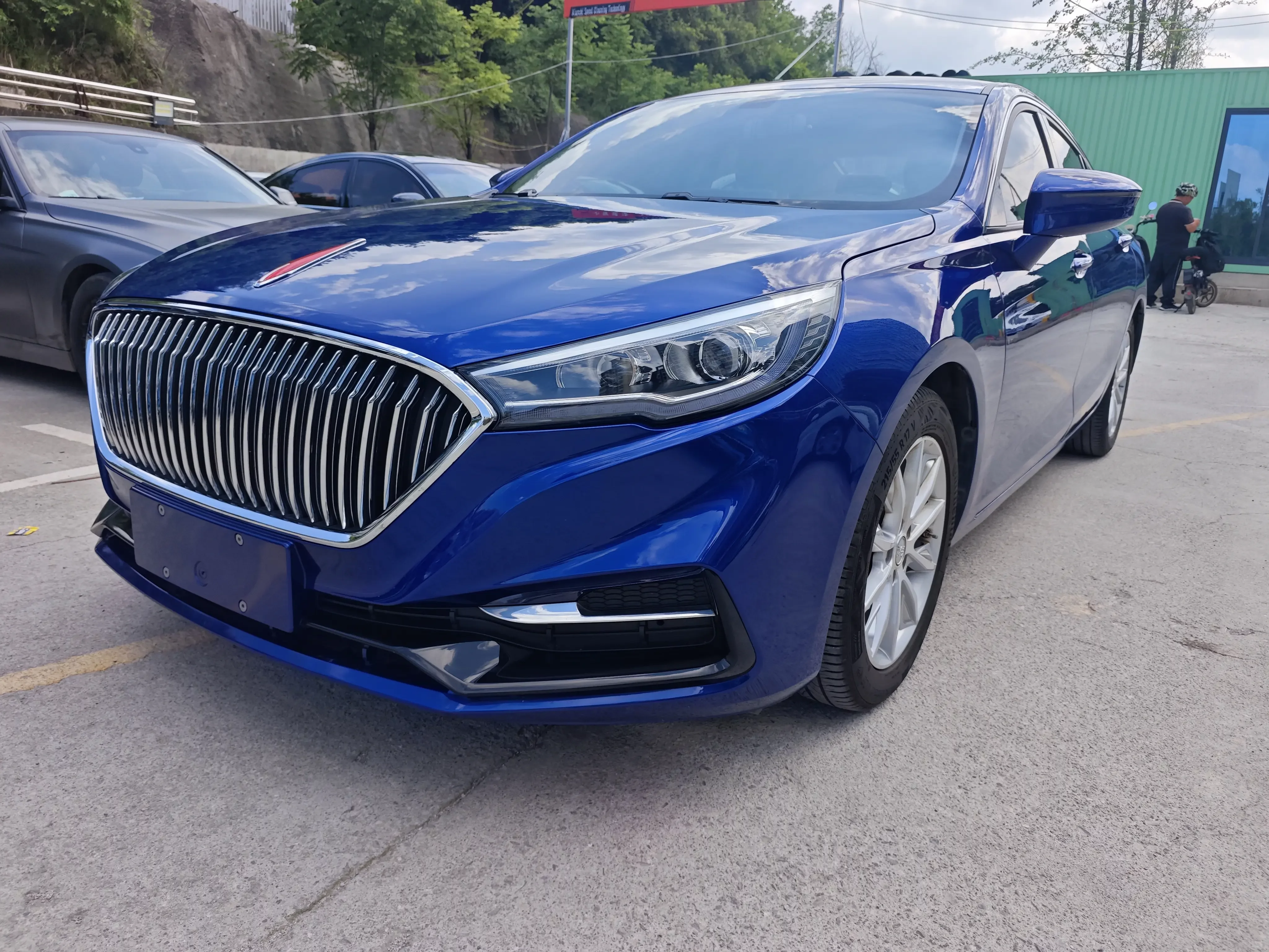 Hongqi H5 classic