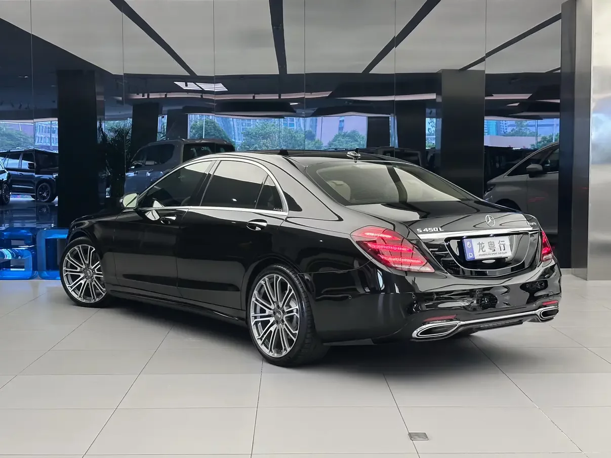 Mercedes-Benz S Class