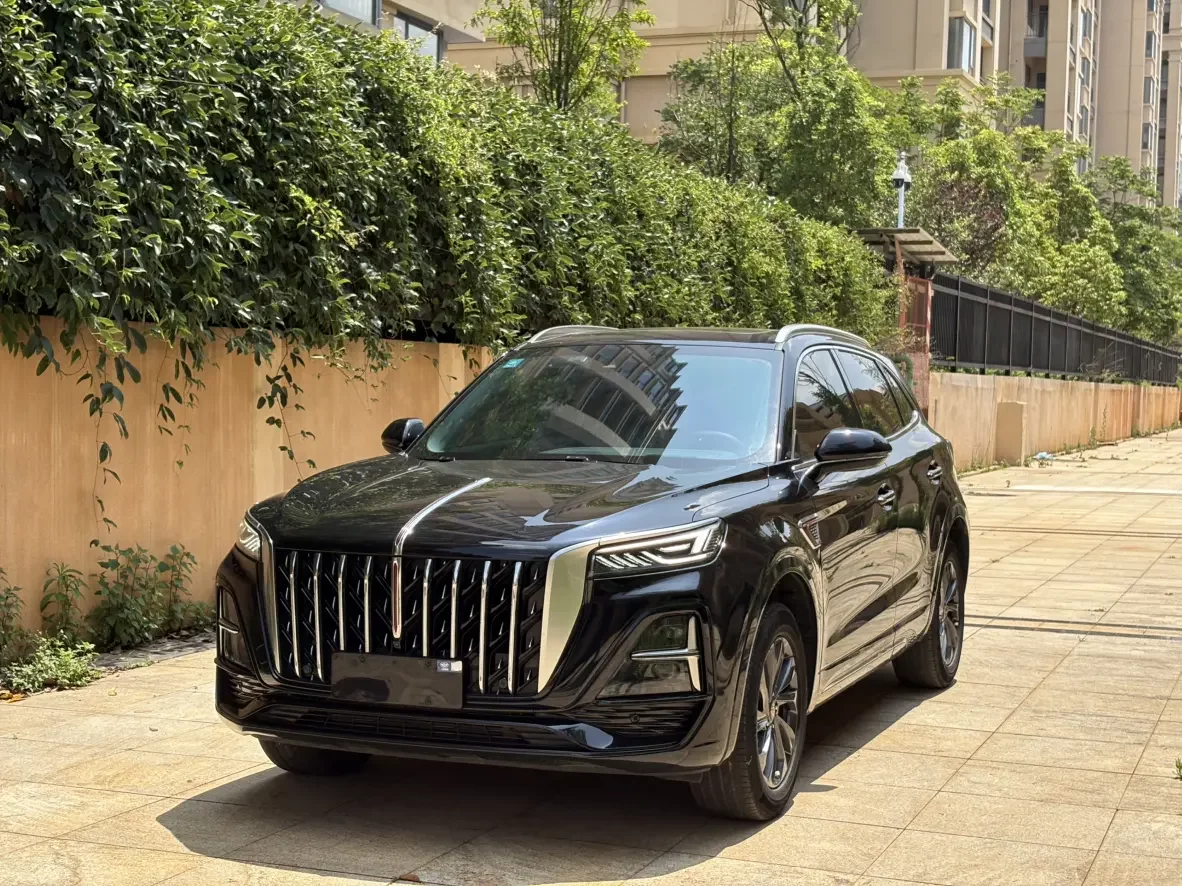 Hongqi HS5