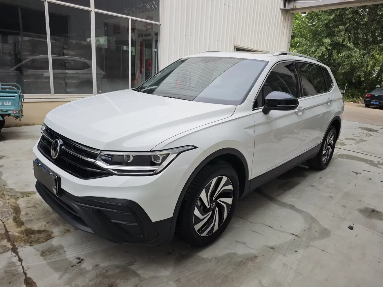 Volkswagen Tiguan L