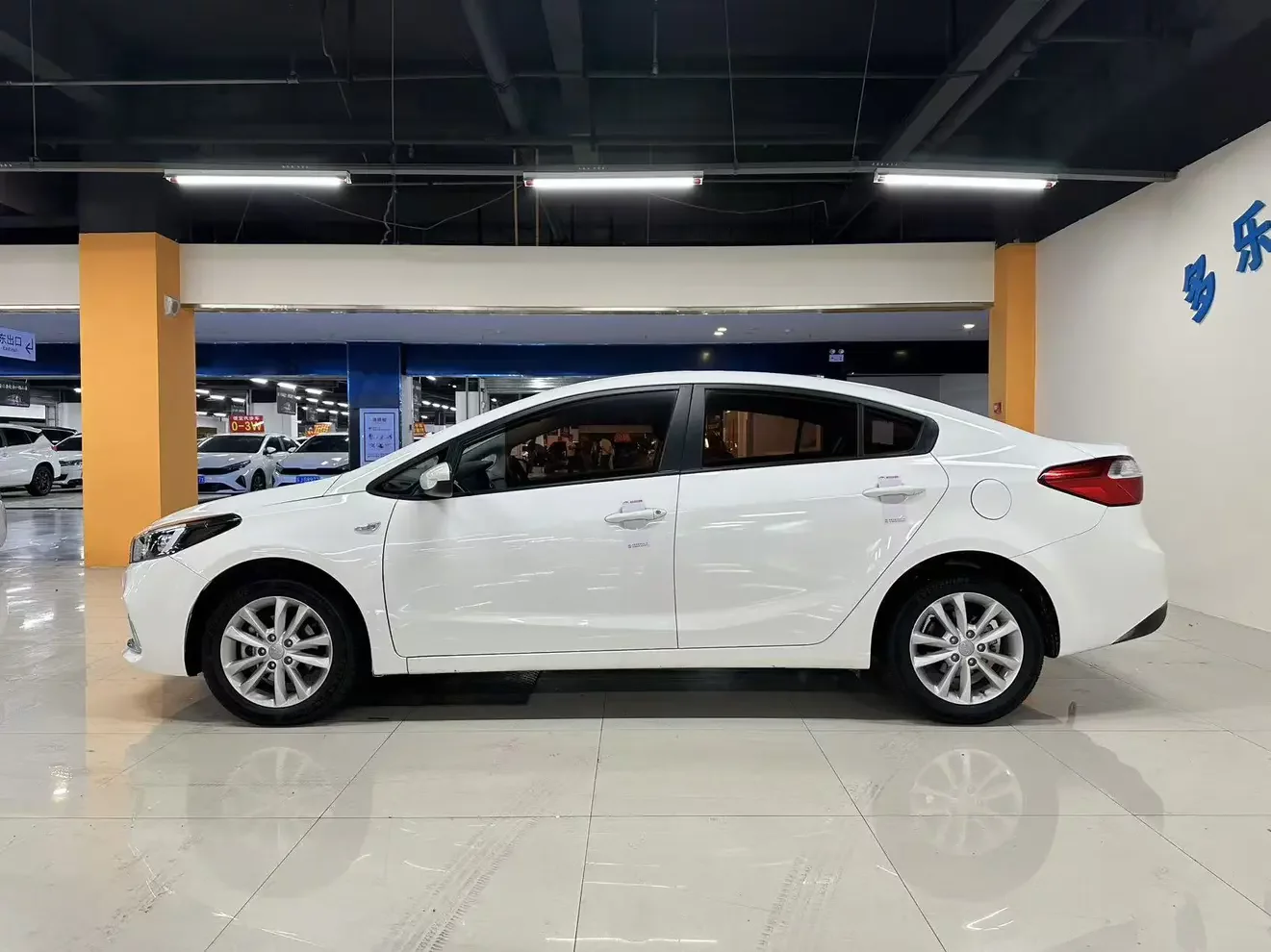 Kia K3