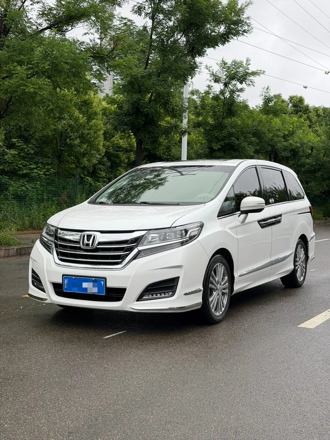 Honda Elysion