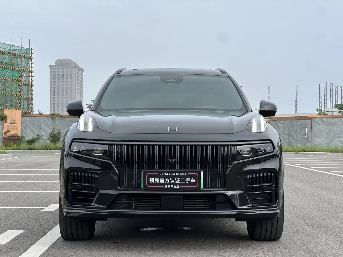 Lynk & Co 09 EM-P