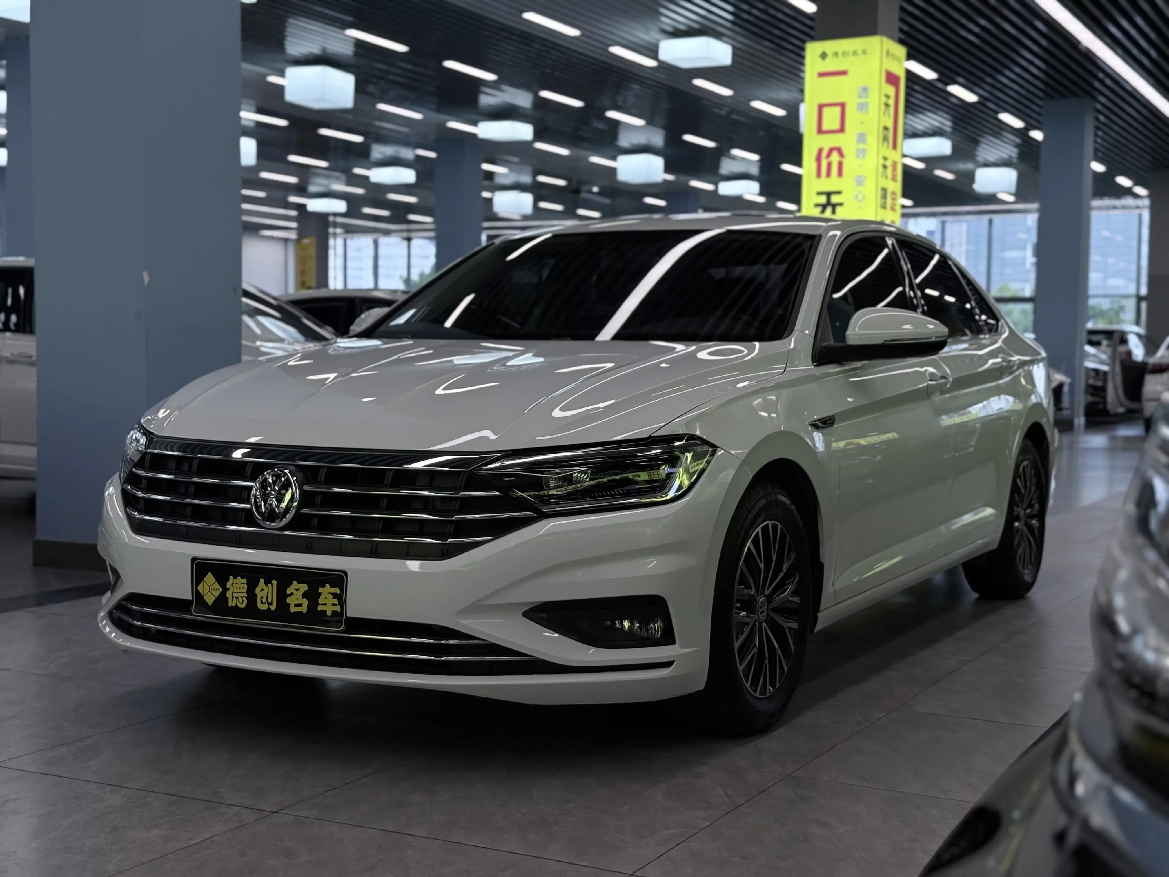 Volkswagen Sagitar