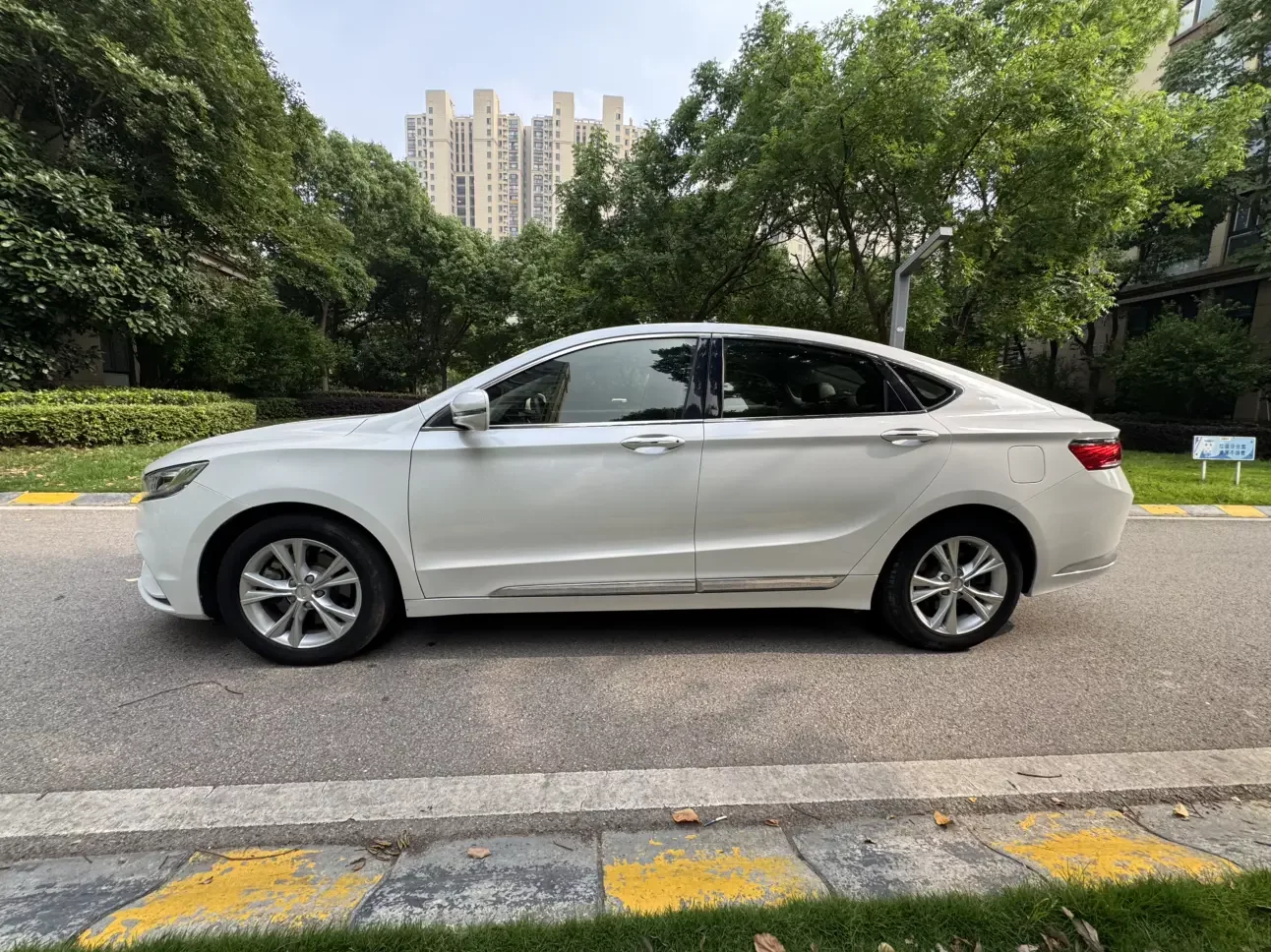 Geely Borui