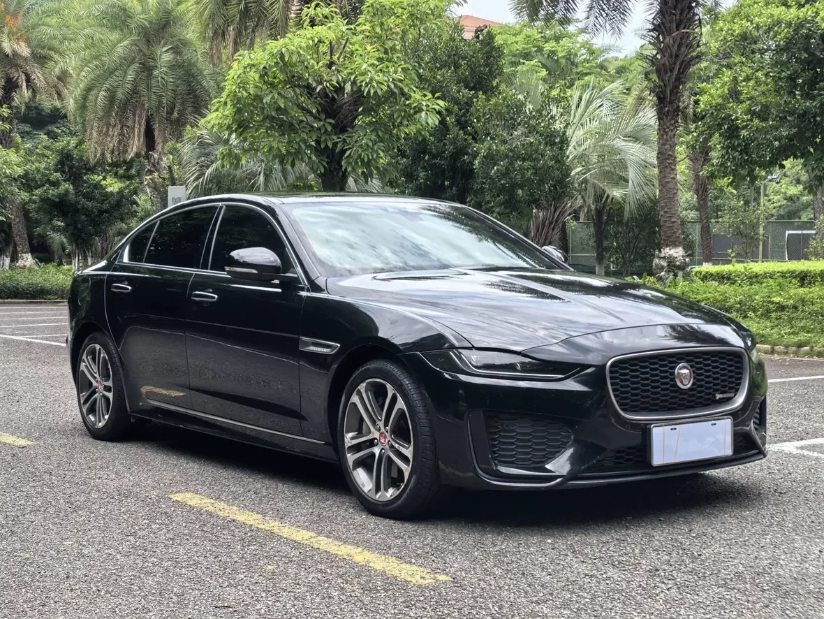 Jaguar XEL