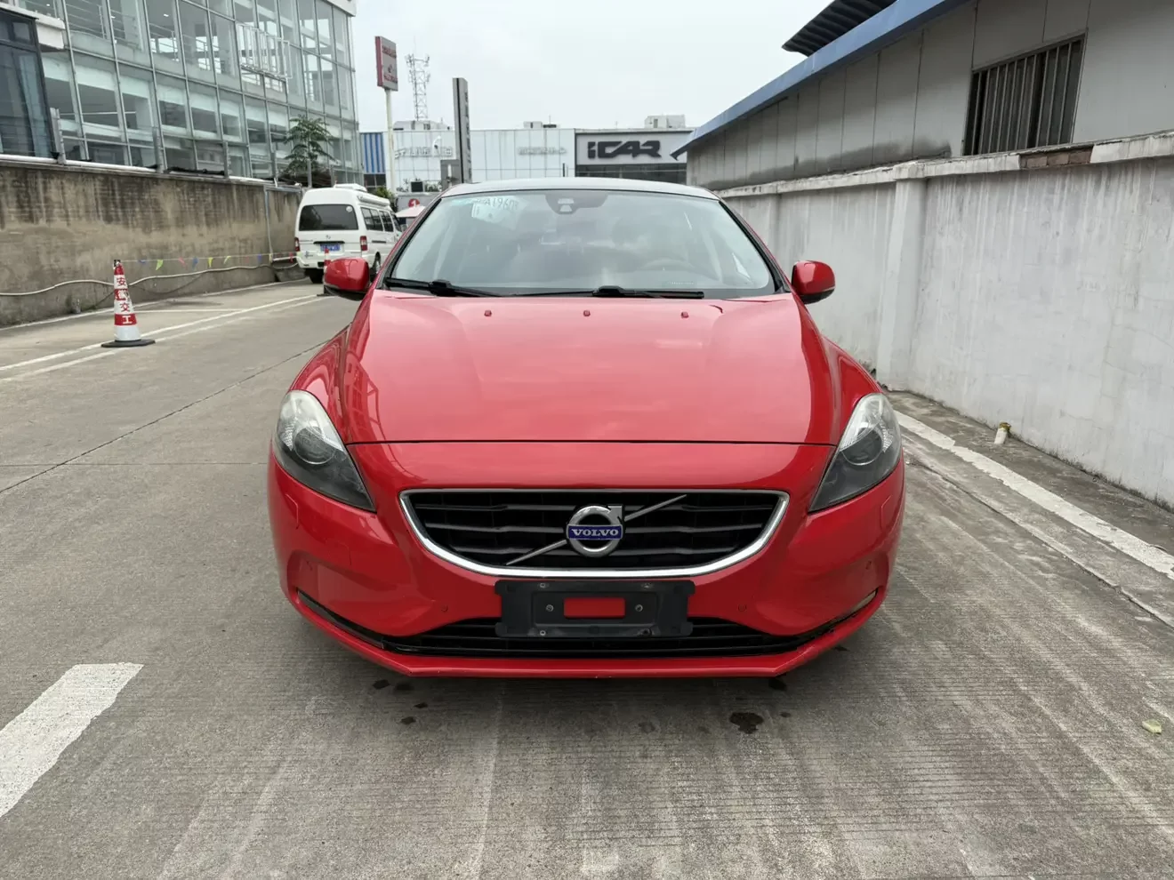 Volvo V40