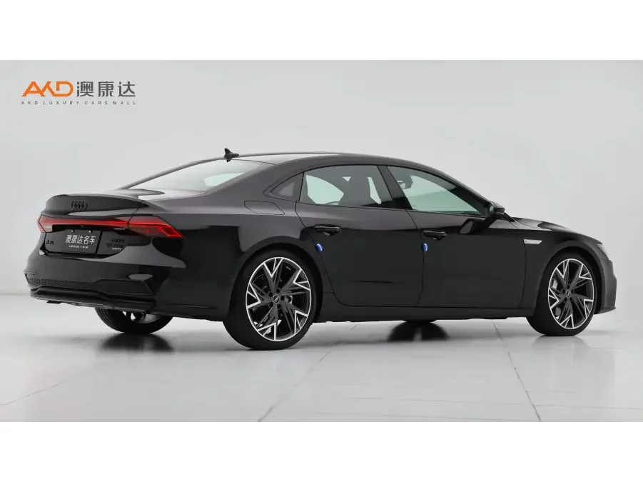 Audi A7L