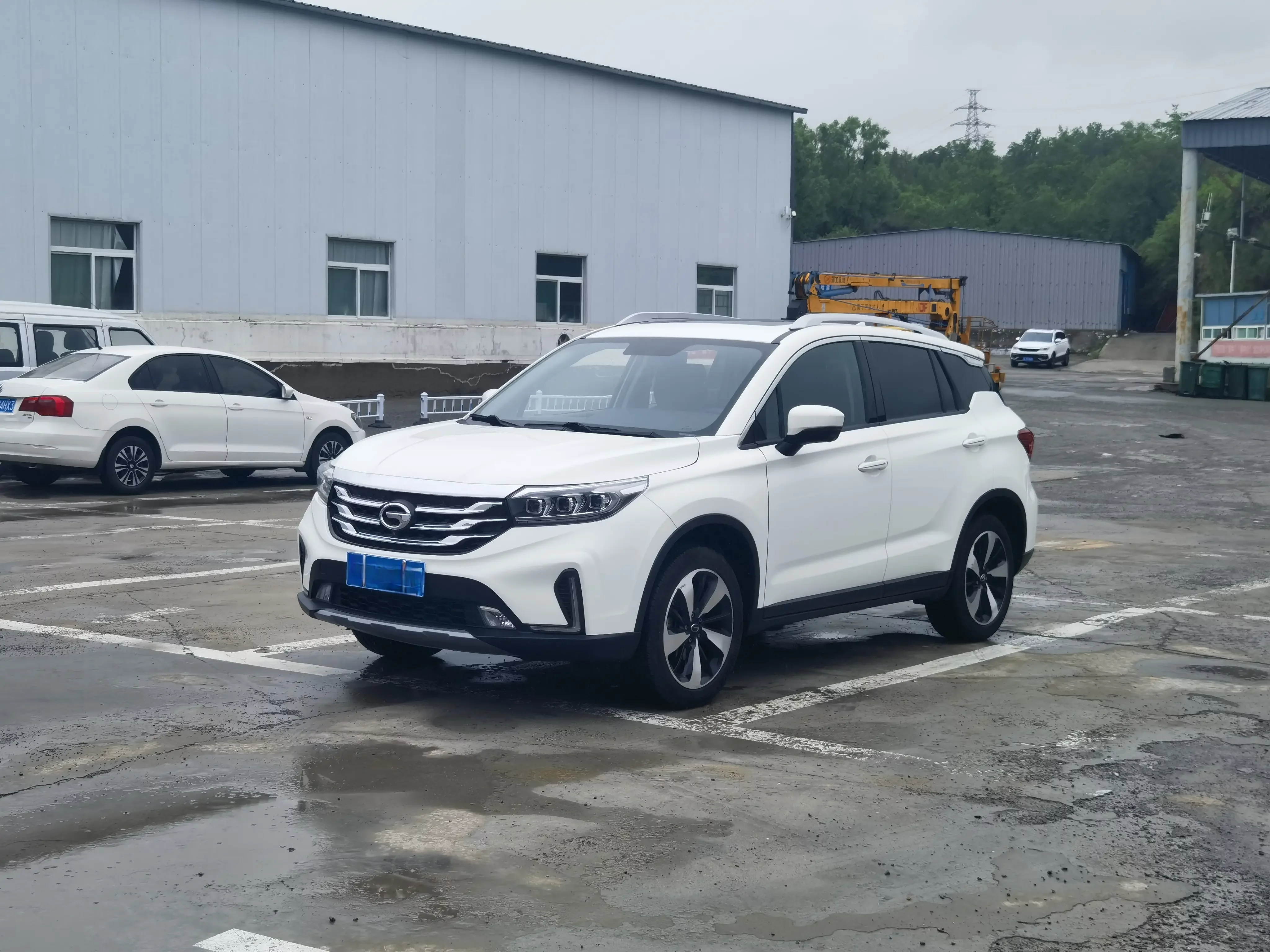 GAC Trumpchi GS4