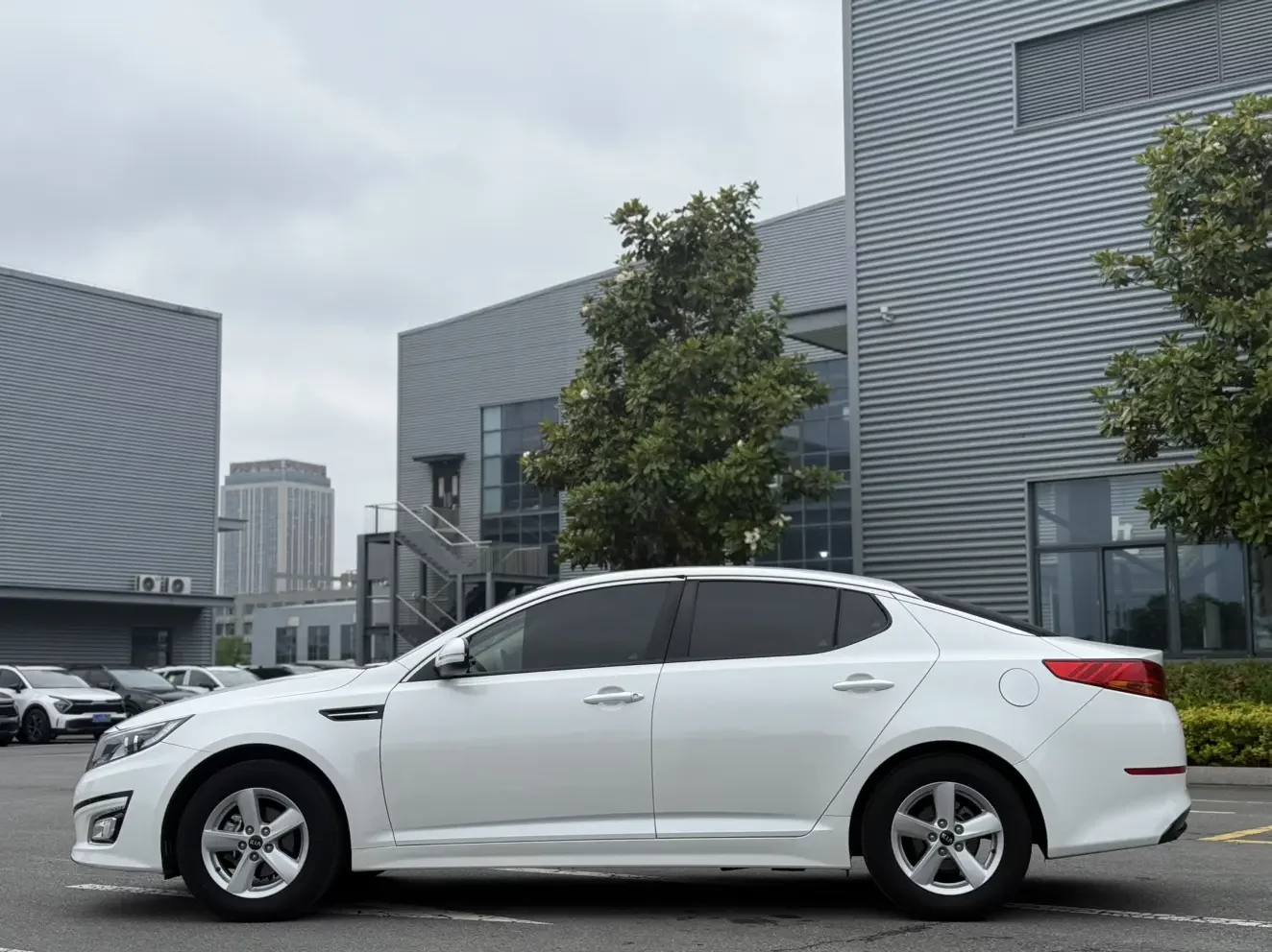 Kia K5