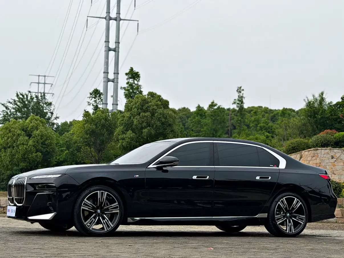 BMW 7 Series
