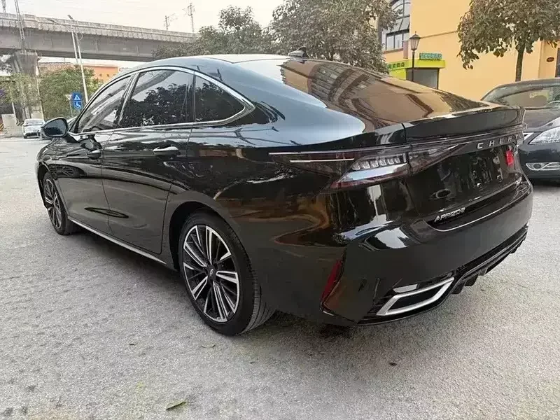 Chery Arrizo 8