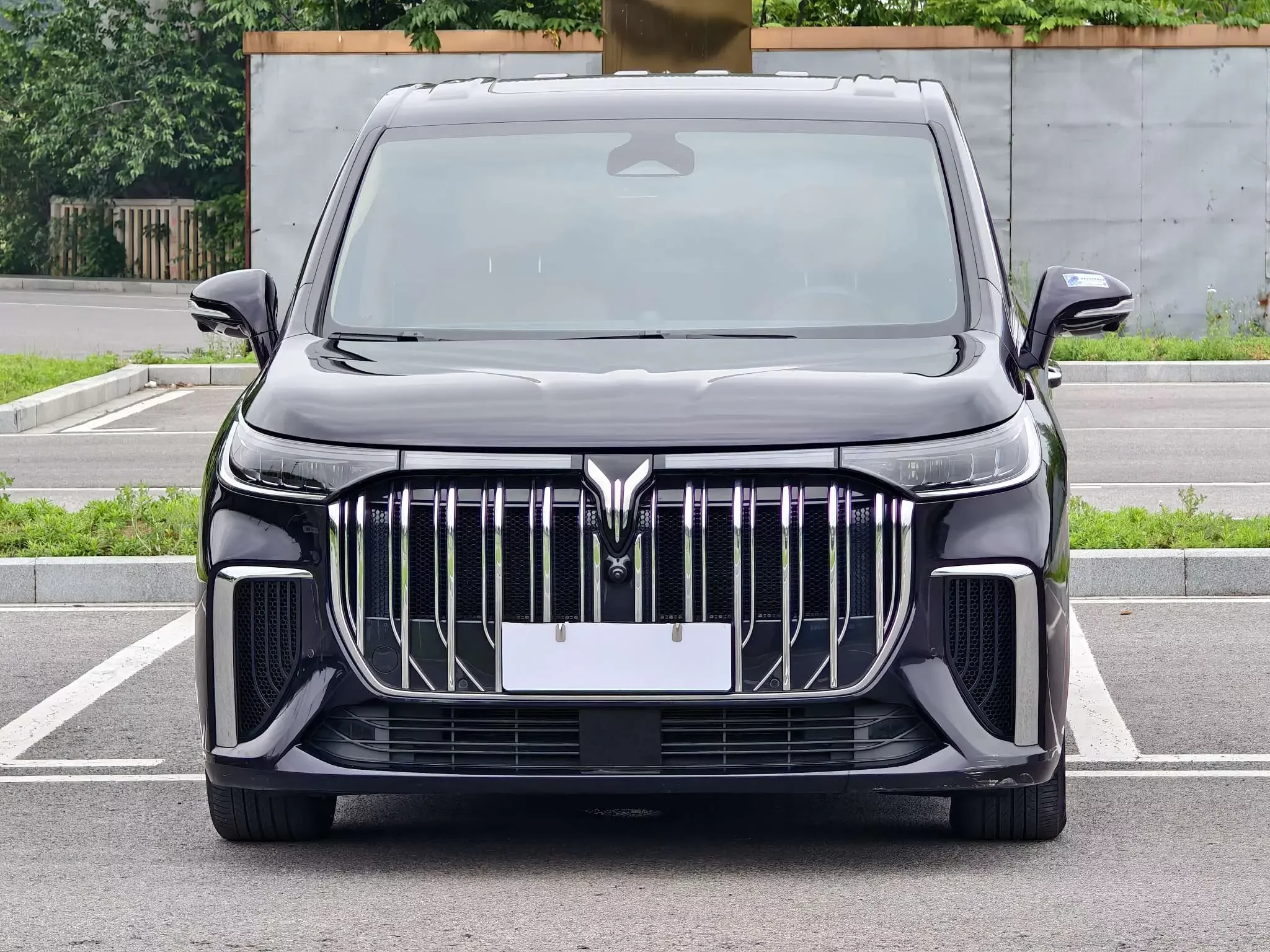 Voyah Lantu Dreamer PHEV