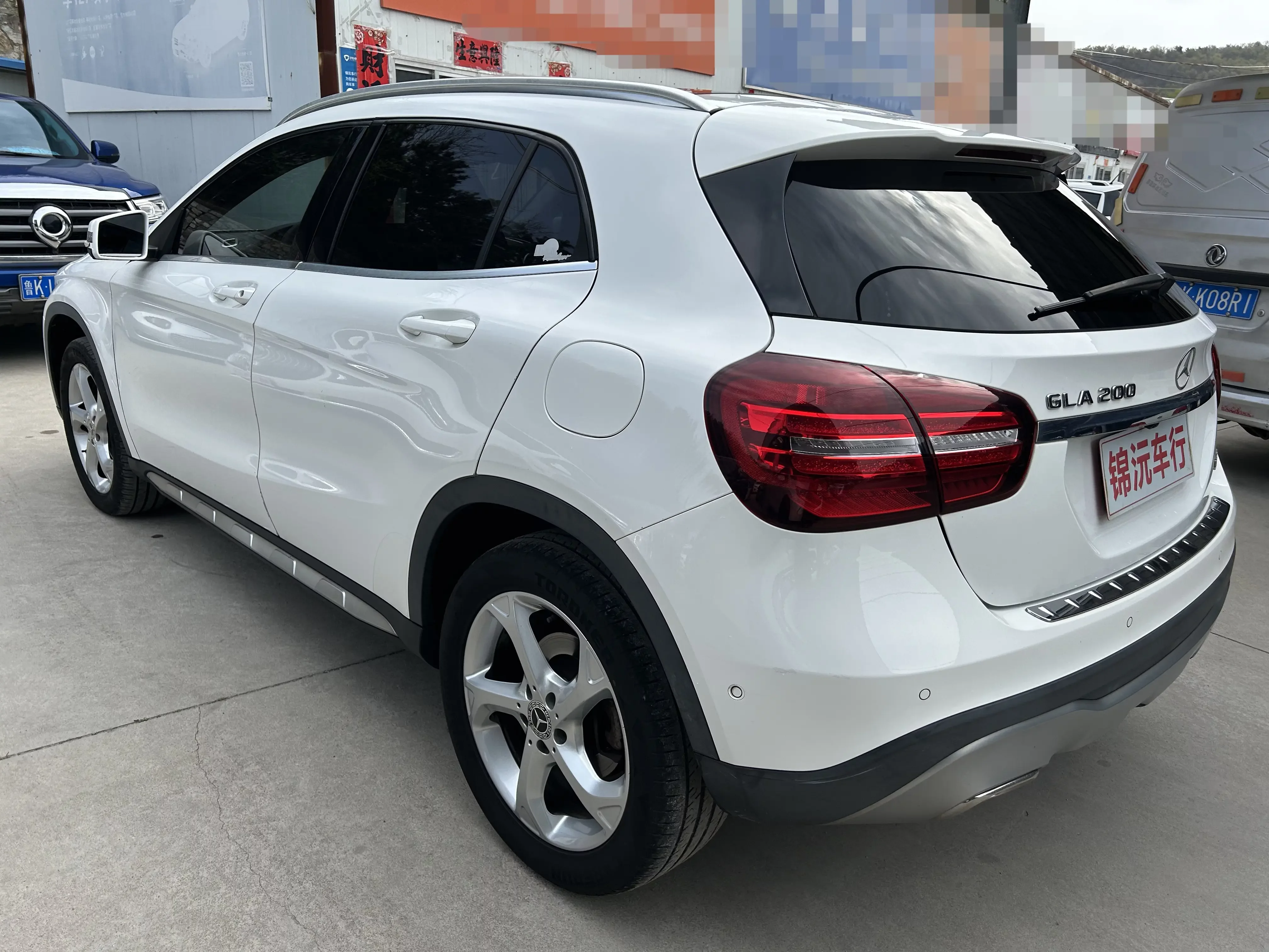 Mercedes-Benz GLA