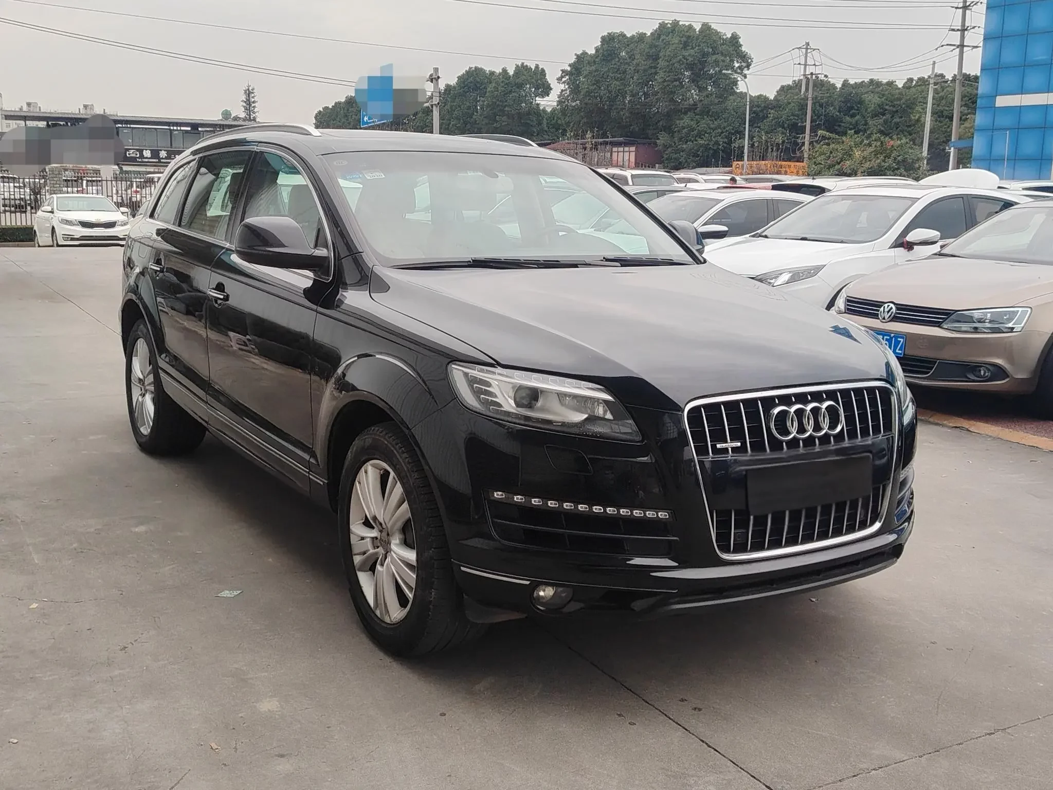 Audi Q7
