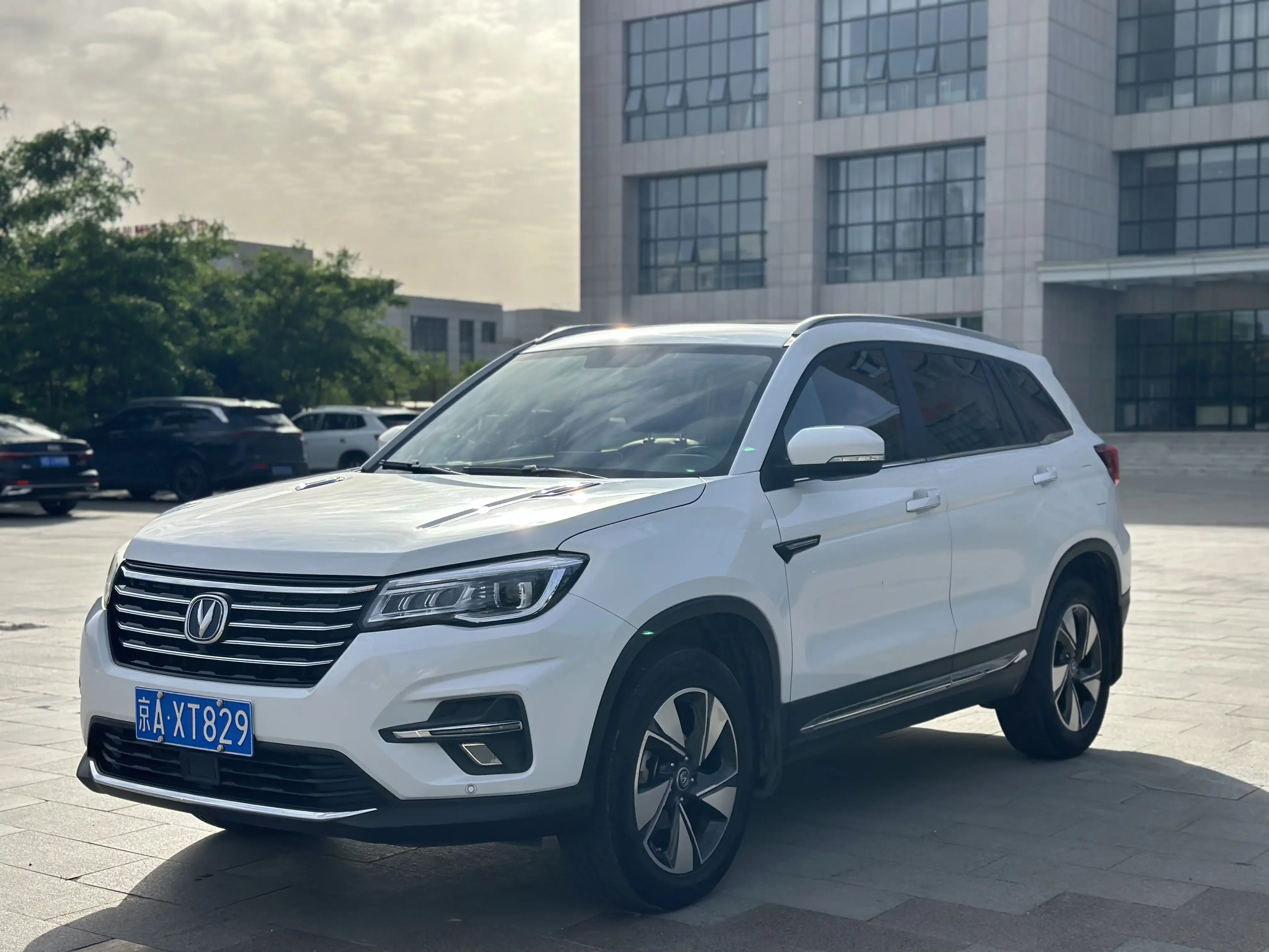 Changan CS75