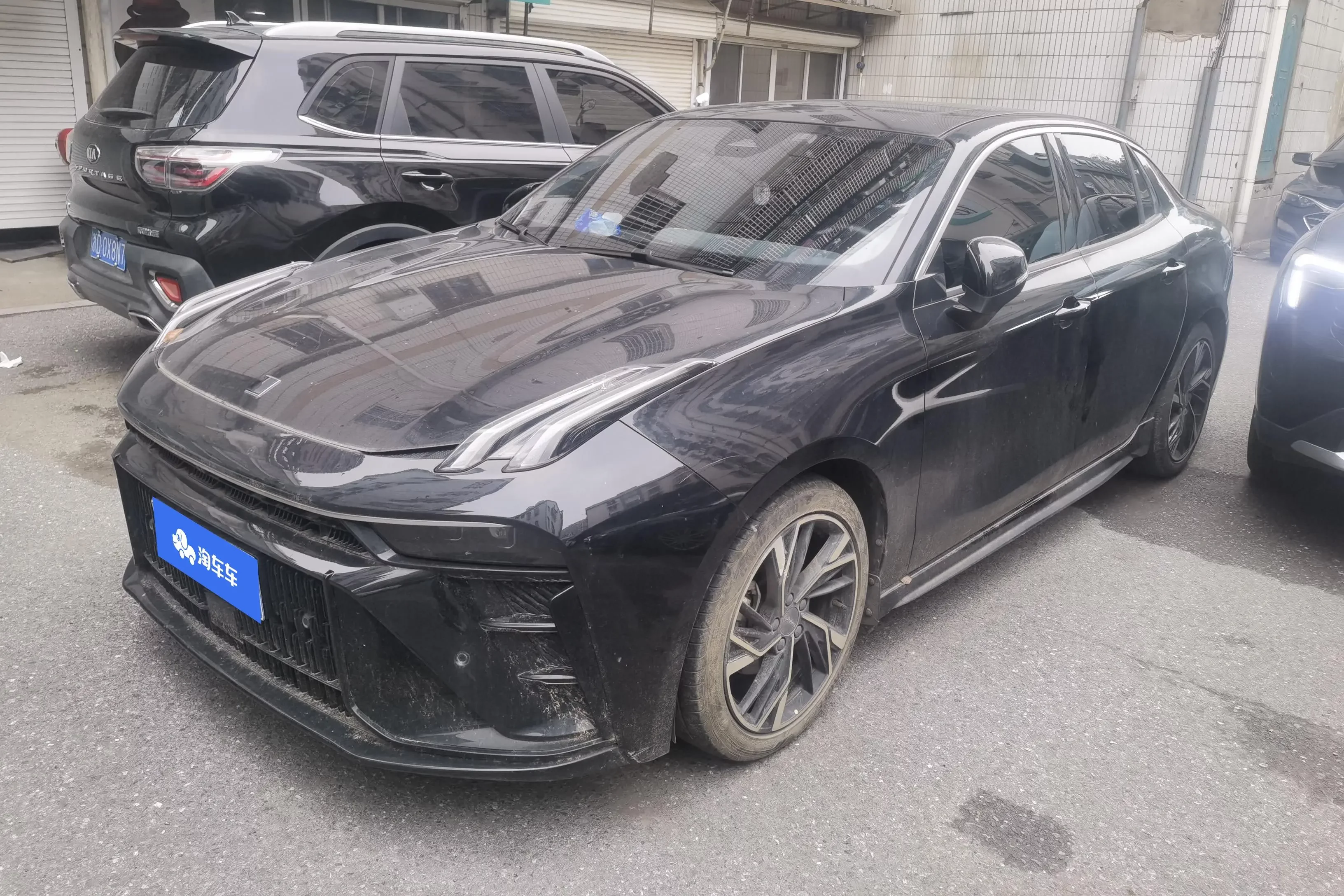 Lynk & Co 03