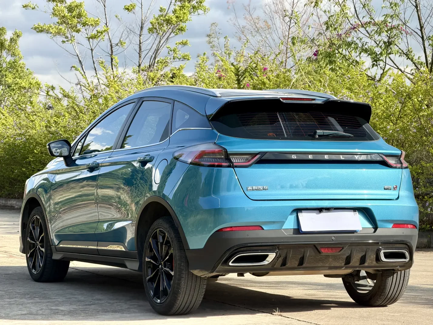 Geely Emgrand S
