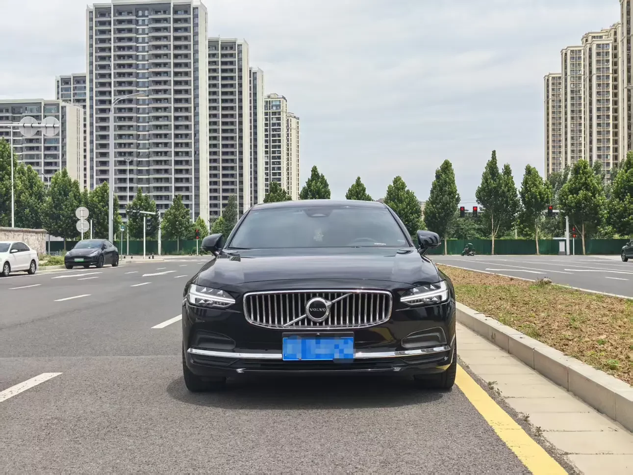 Volvo S90
