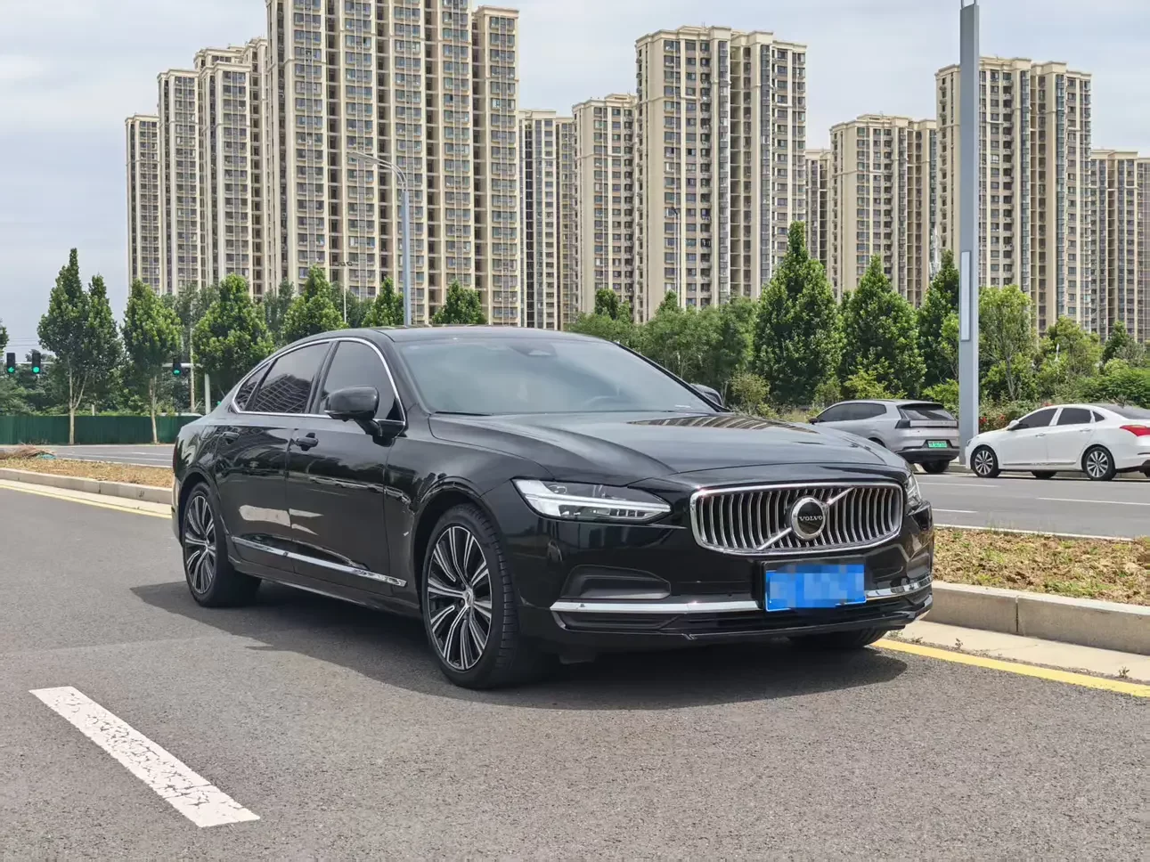 Volvo S90