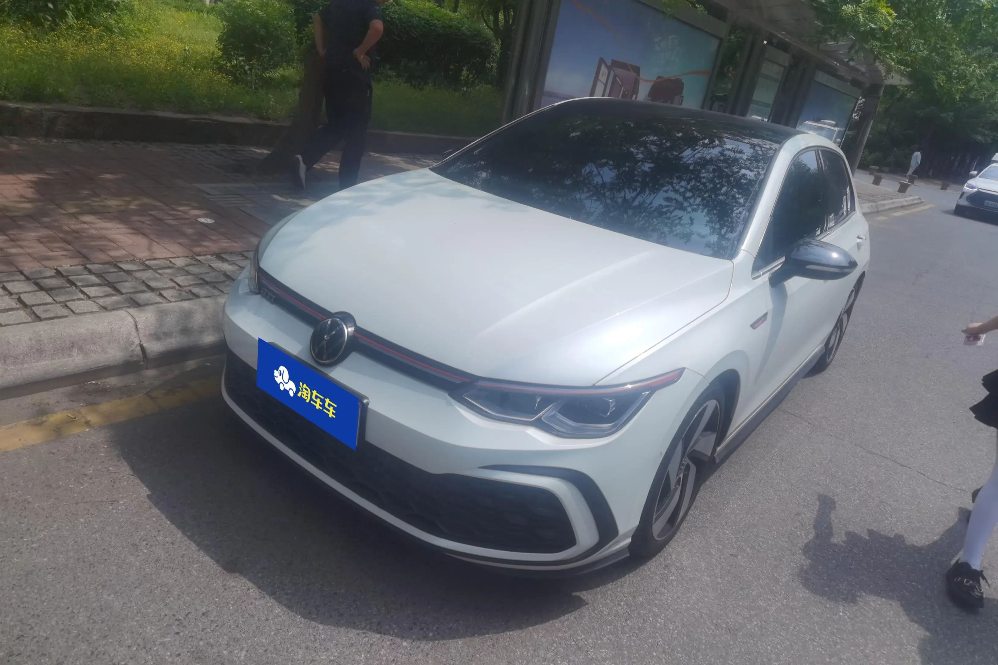 Volkswagen Golf GTI