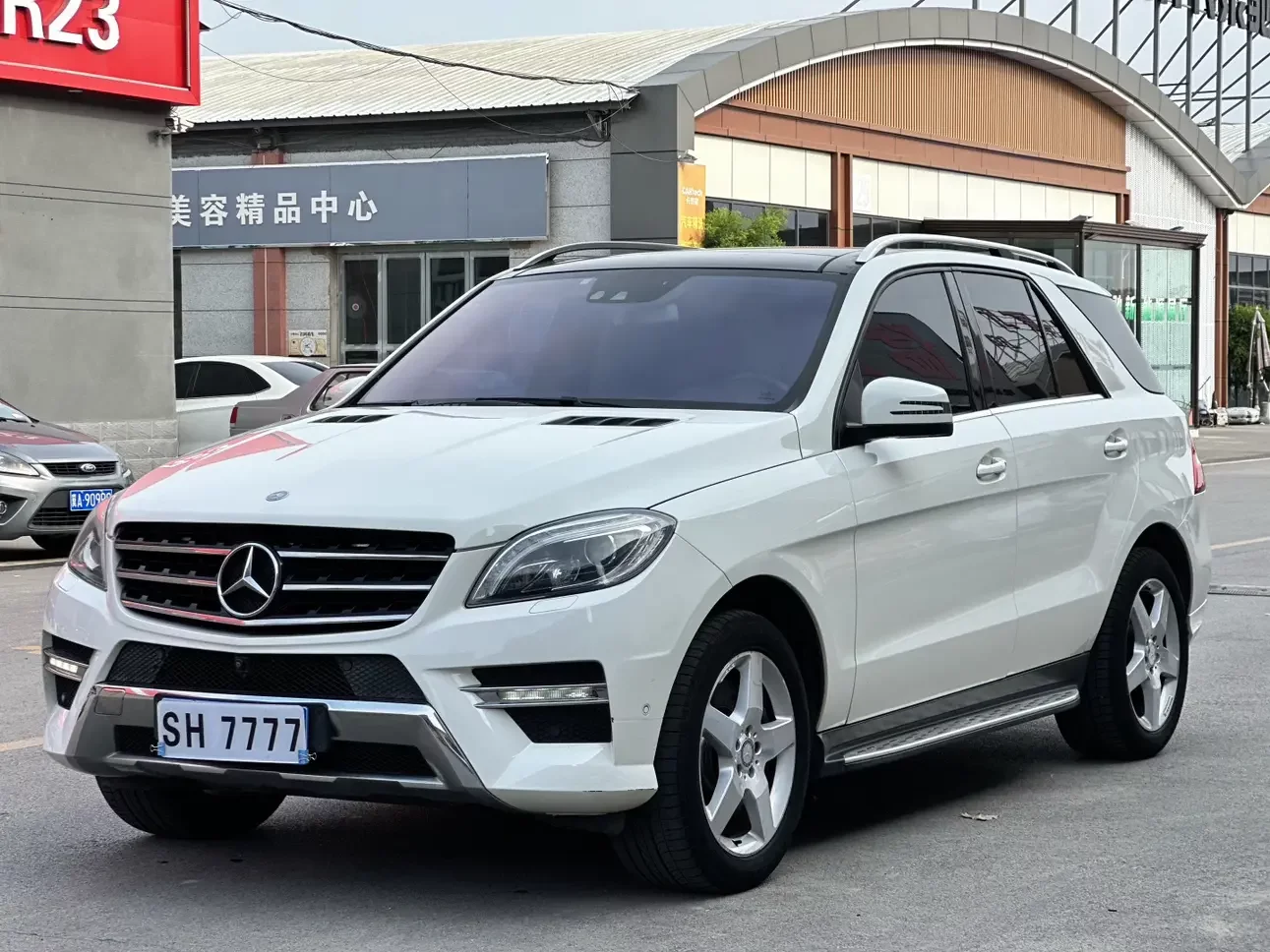 Mercedes-Benz M Class
