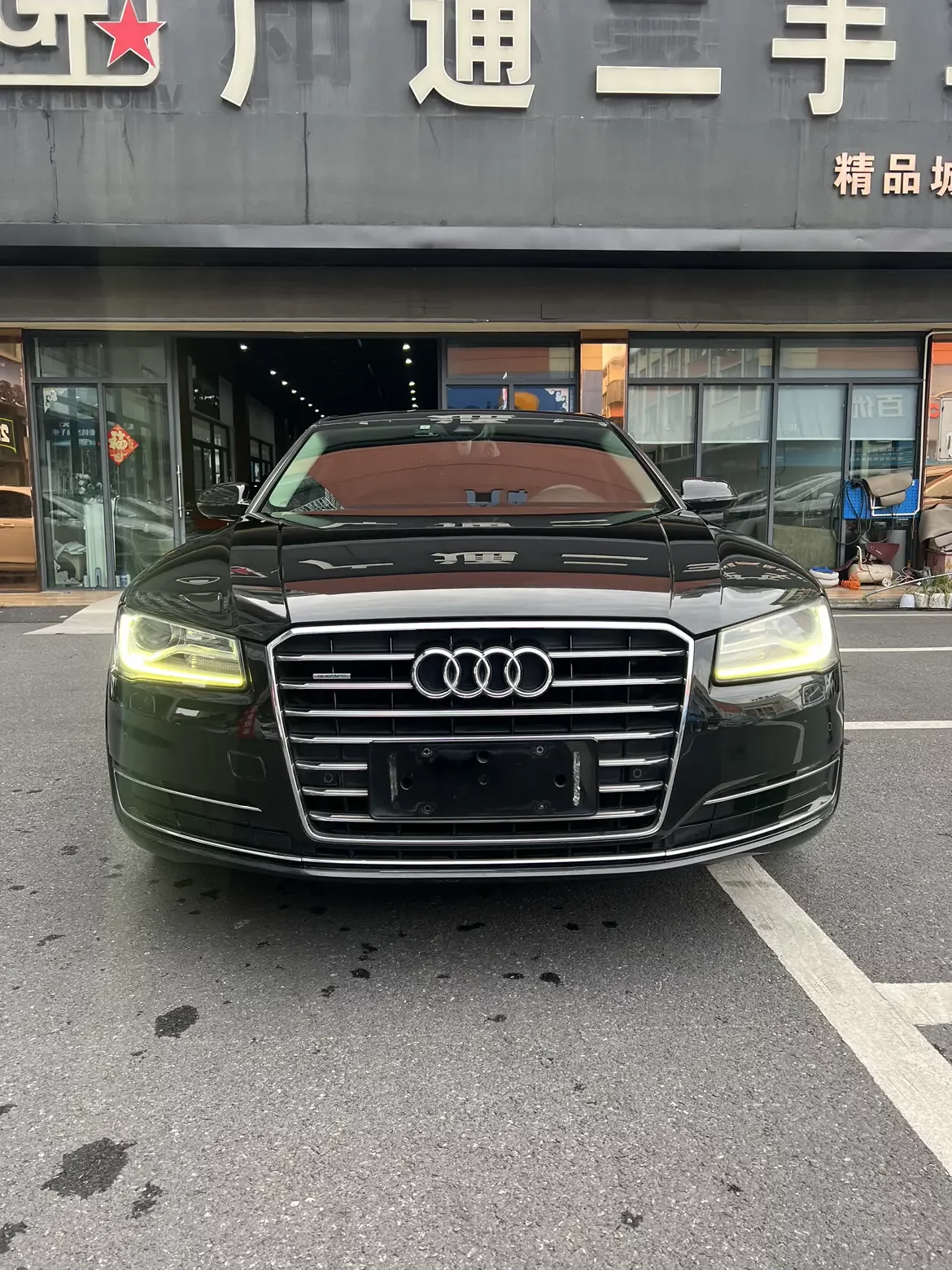 Audi A8