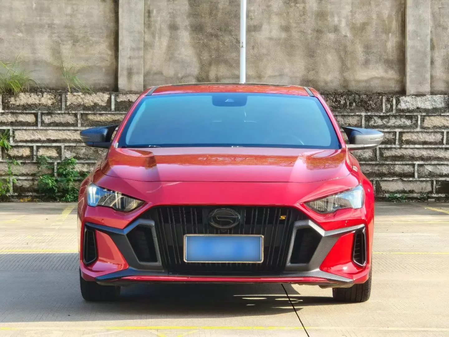 GAC Trumpchi Empow  из Китая
