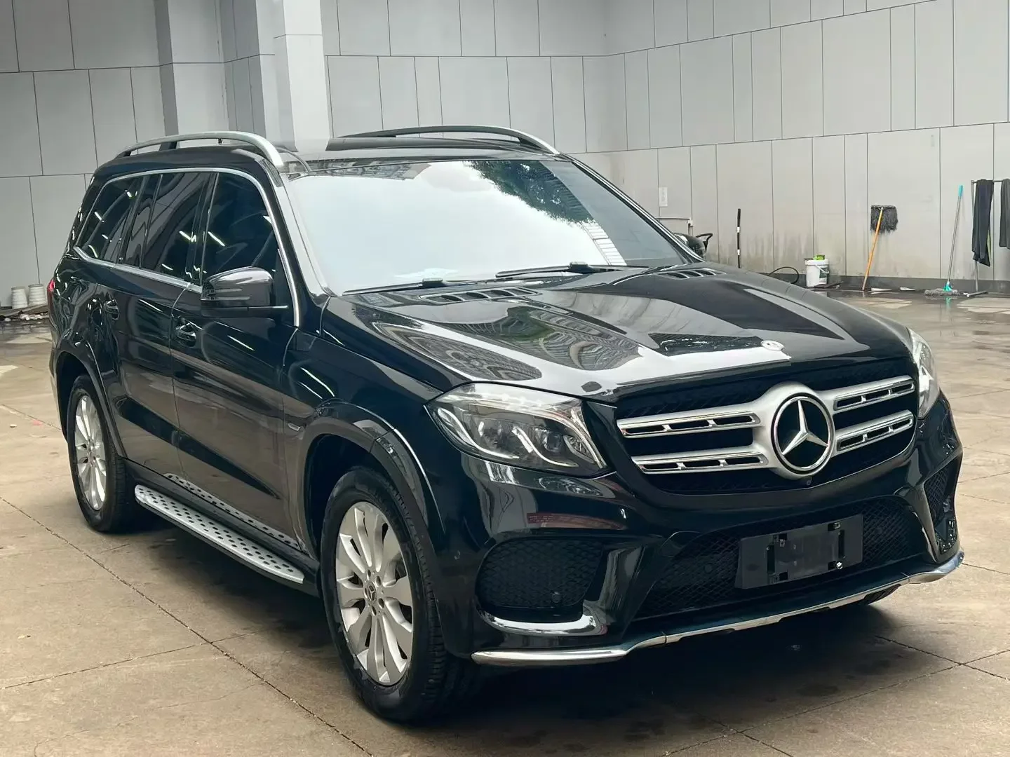 Mercedes-Benz GLS