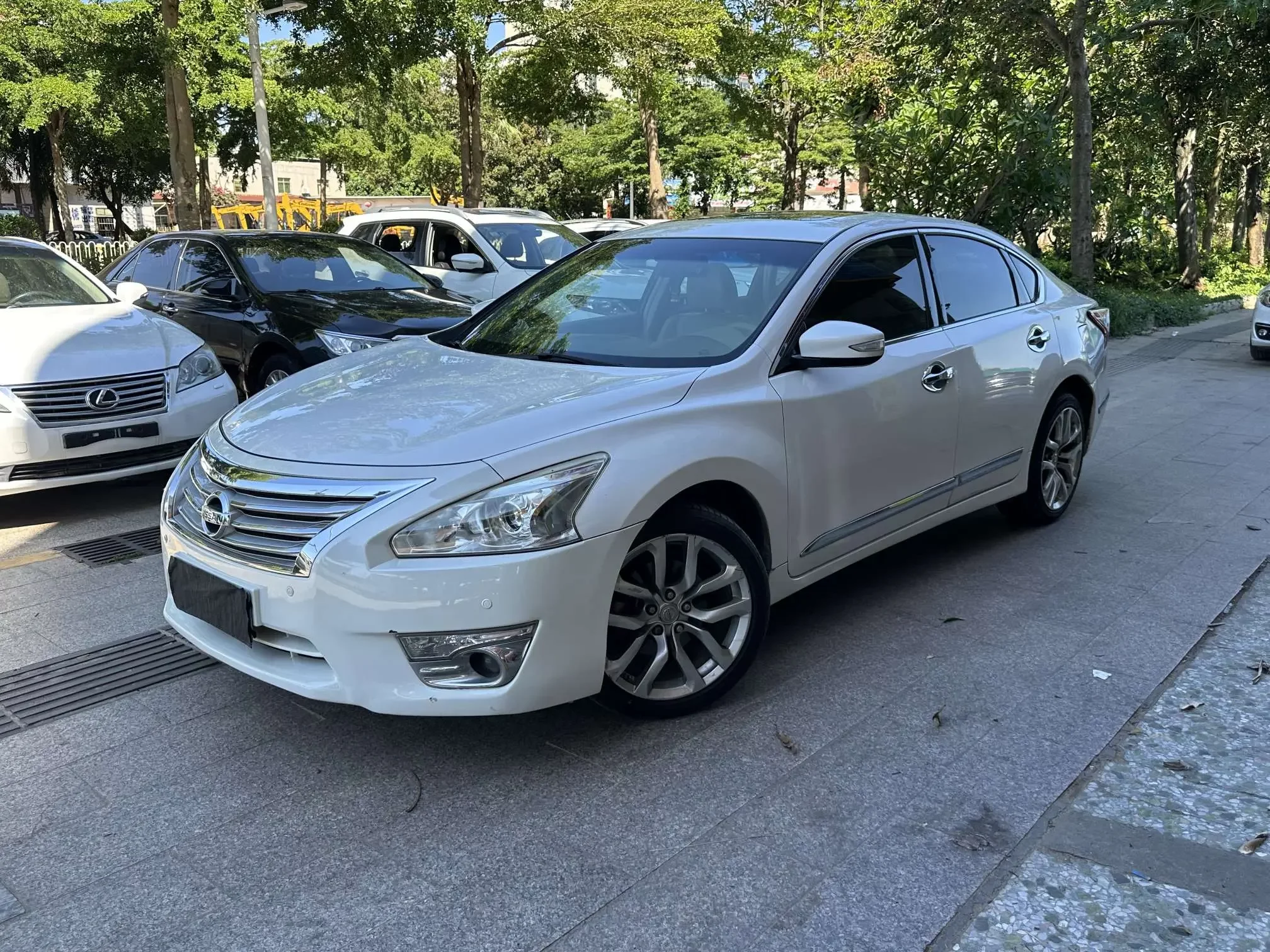 Nissan Altima