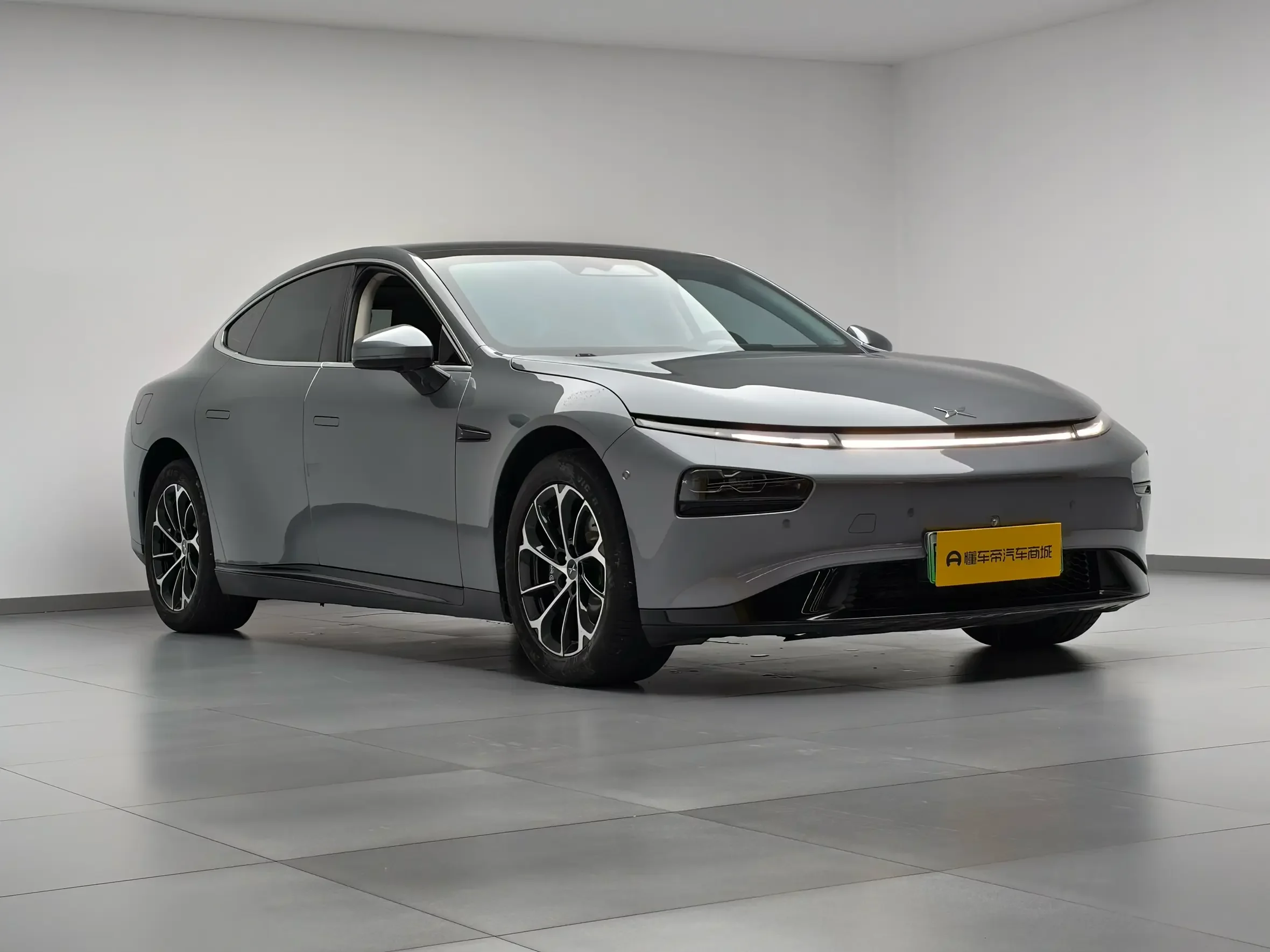Xpeng P7