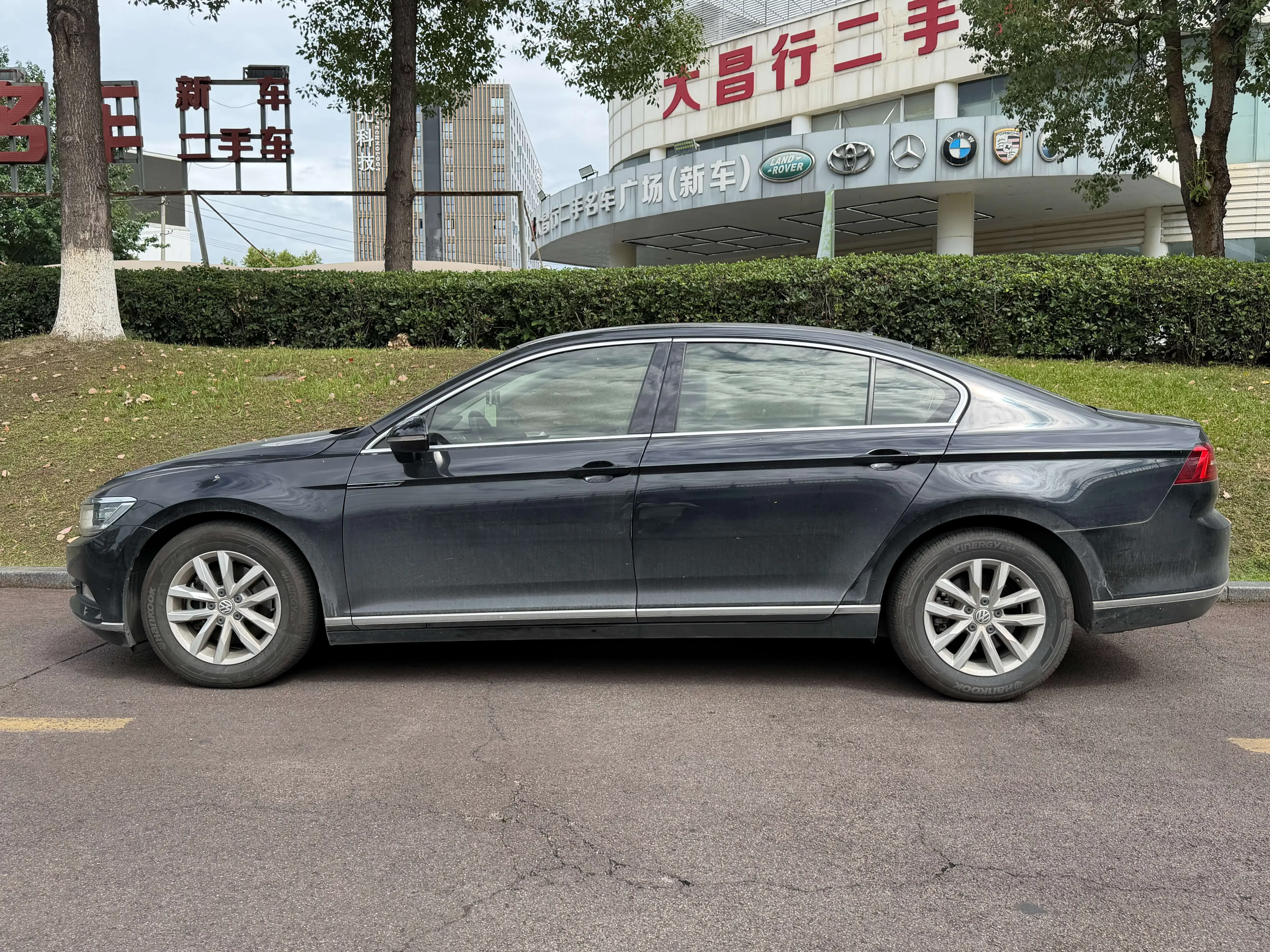 Volkswagen Magotan