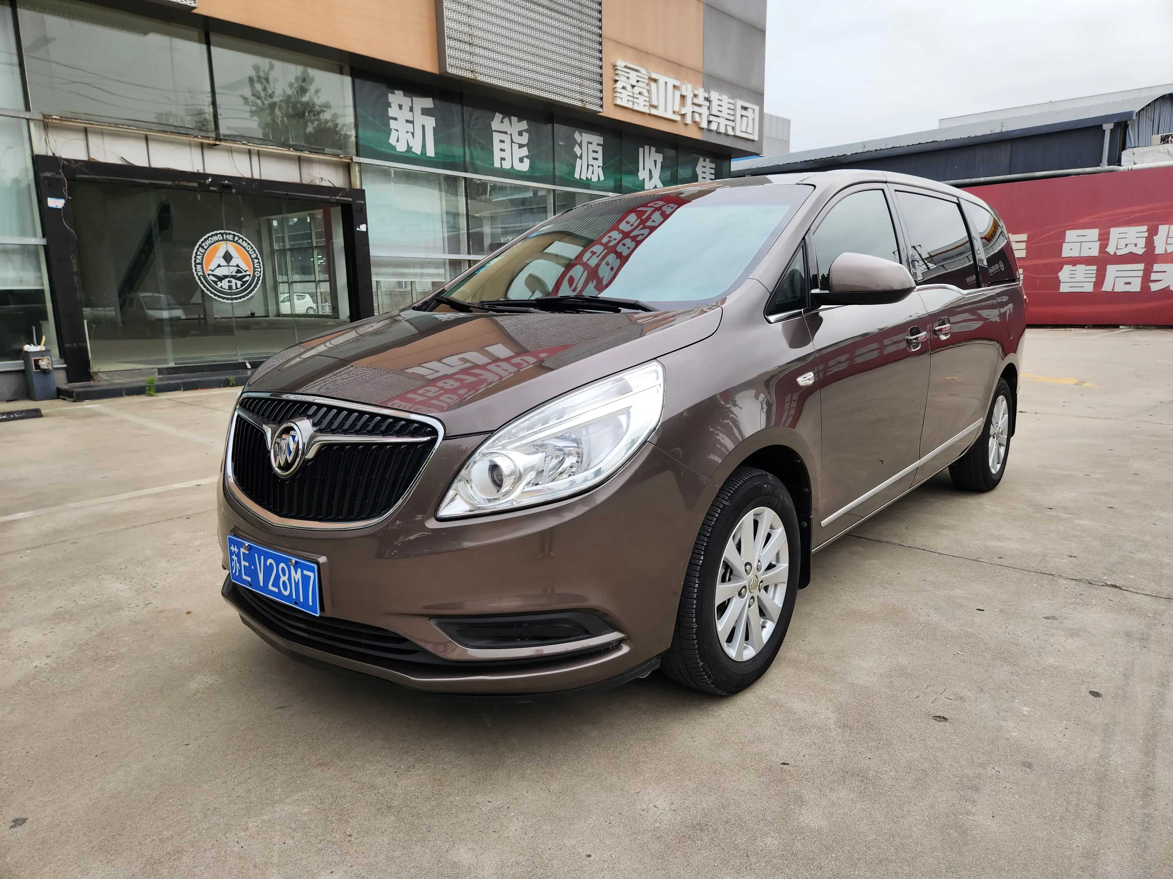 Buick GL8