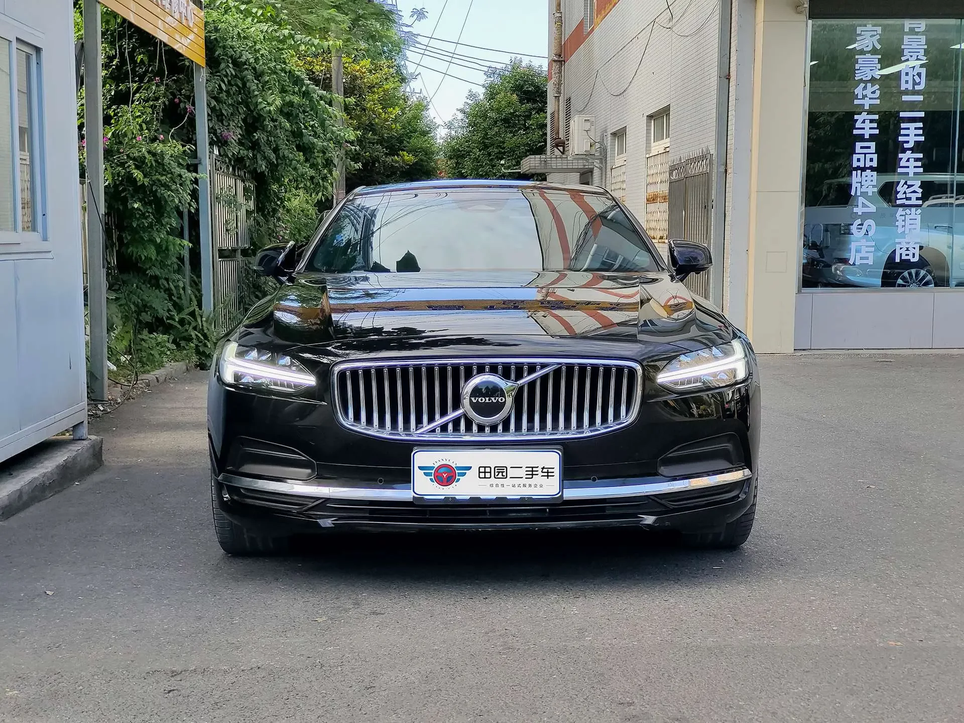 Volvo S90