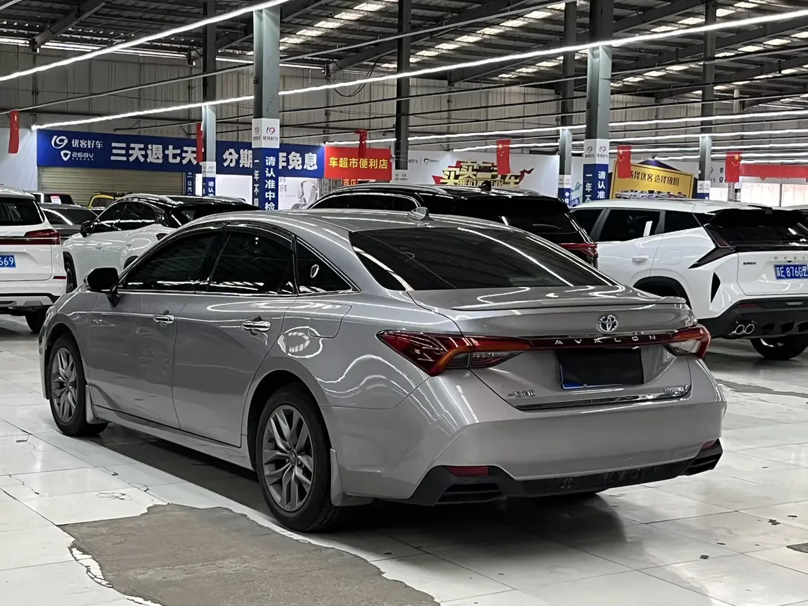 Toyota Avalon