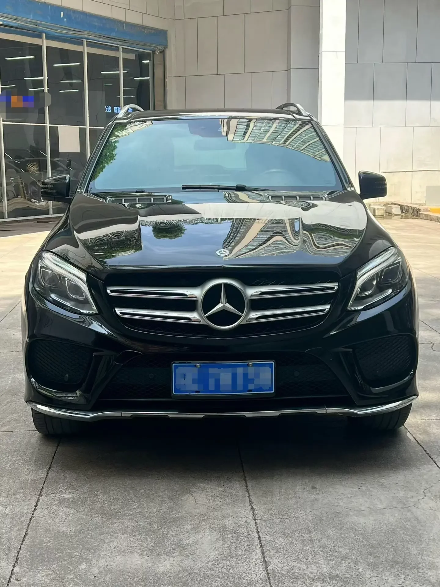 Mercedes-Benz GLE (Imported)